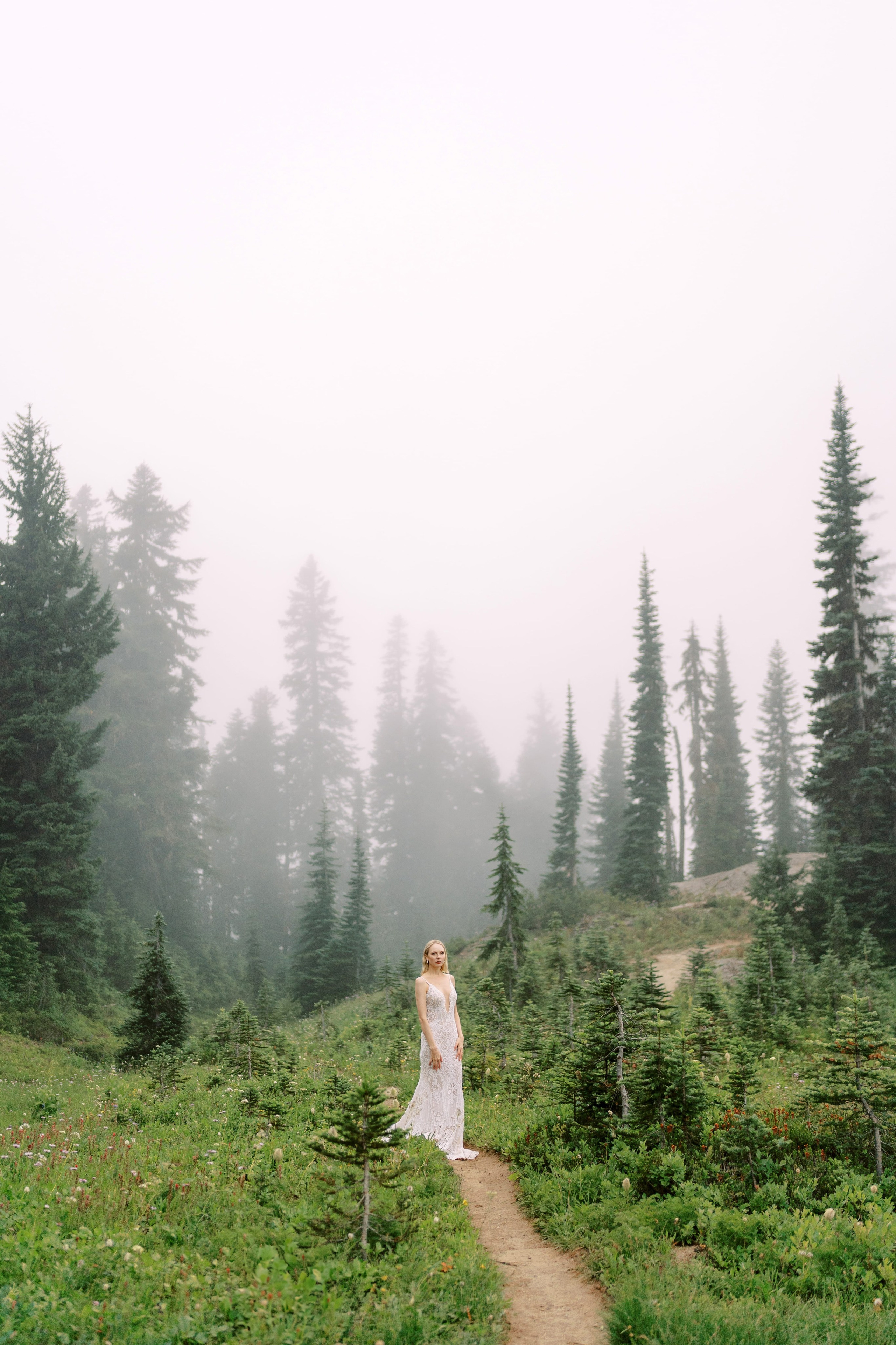 Rachel & Ryan Wedding photoshoot. August 2024. Little Tipsoo Lake, WA Day 2. EVAN ARISTOV WEDDING PHOTOGRAPHY — Seattle Wedding Photographer