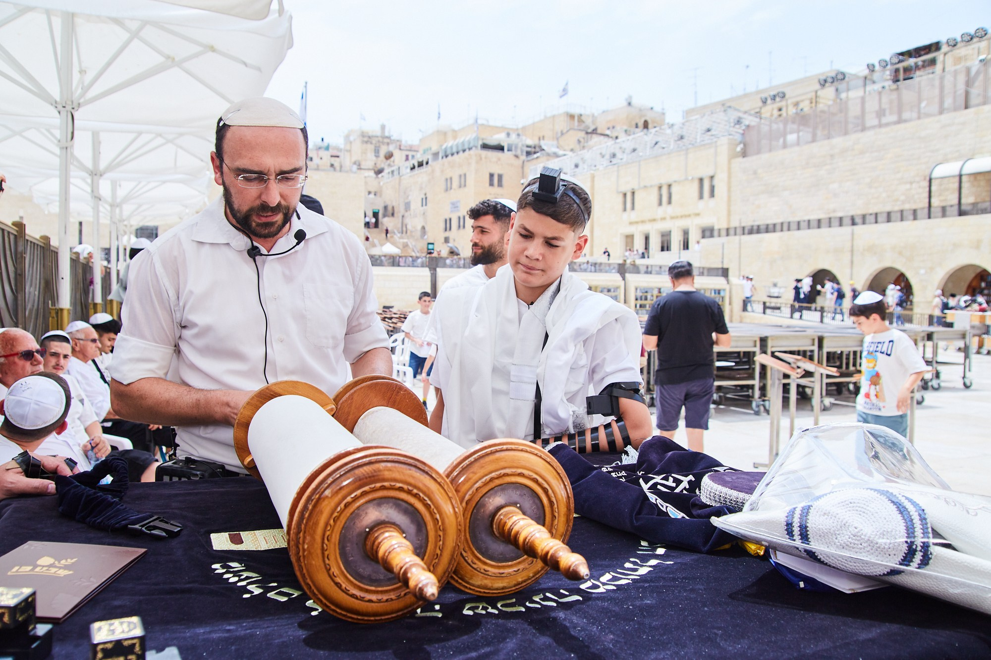 Бар-мицва на Котеле 2. Портретный и репортажный фотограф в Израиле Рома Бирман