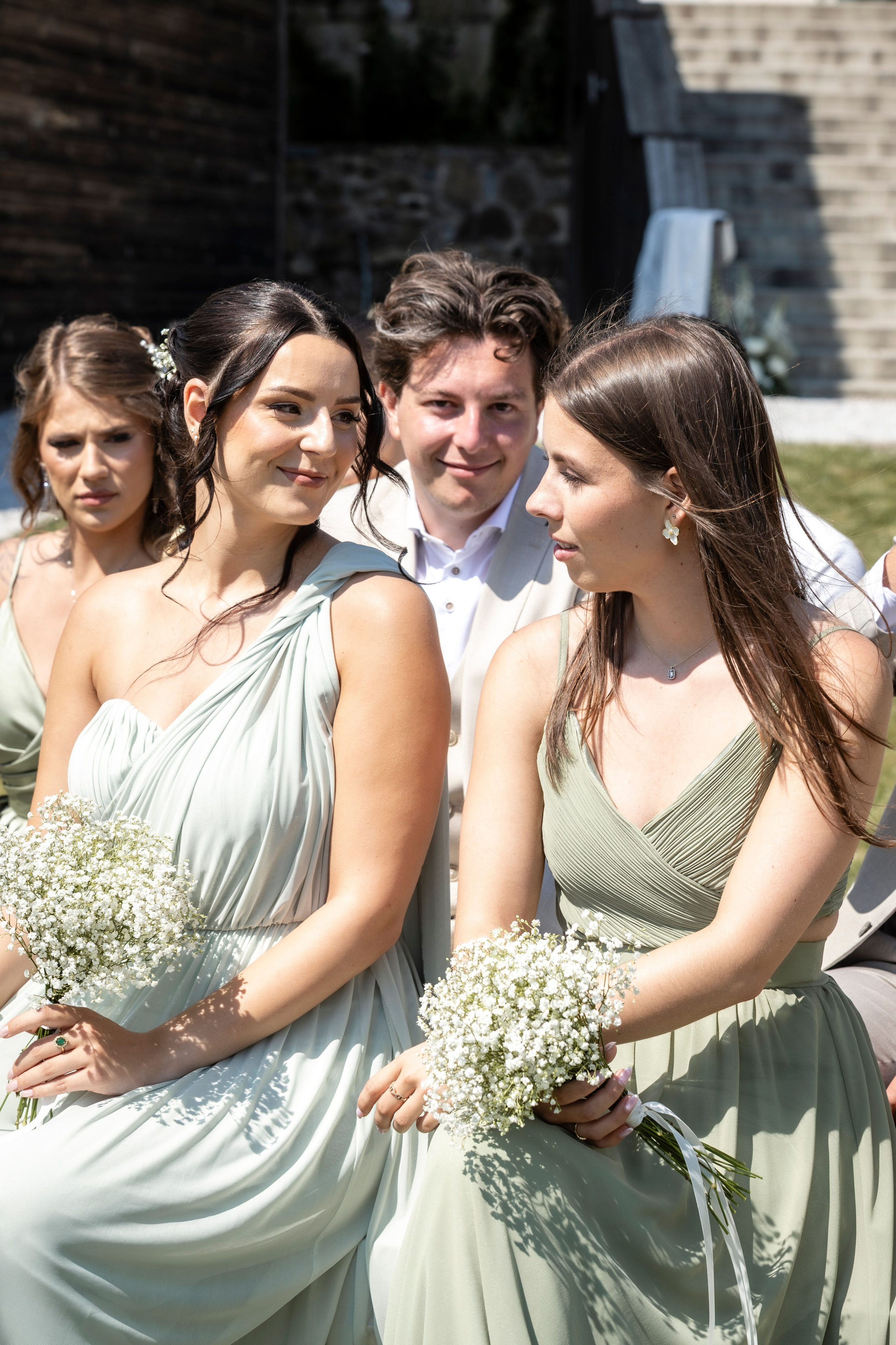 Modern Château Wedding in Occitanie — Domaine de Merlac. Eugénie Smirnova — Wedding & Elopement Photographer in Southwest France