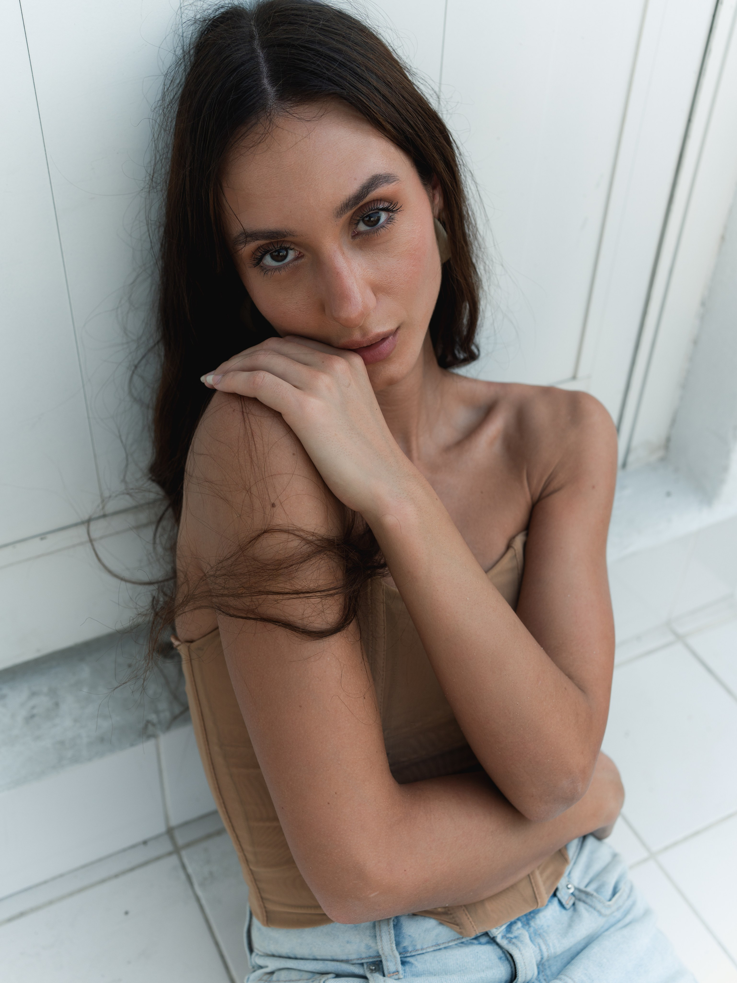 #E7C Summer. Alisha Geva | Contemporary fashion women’s portrait Dubai