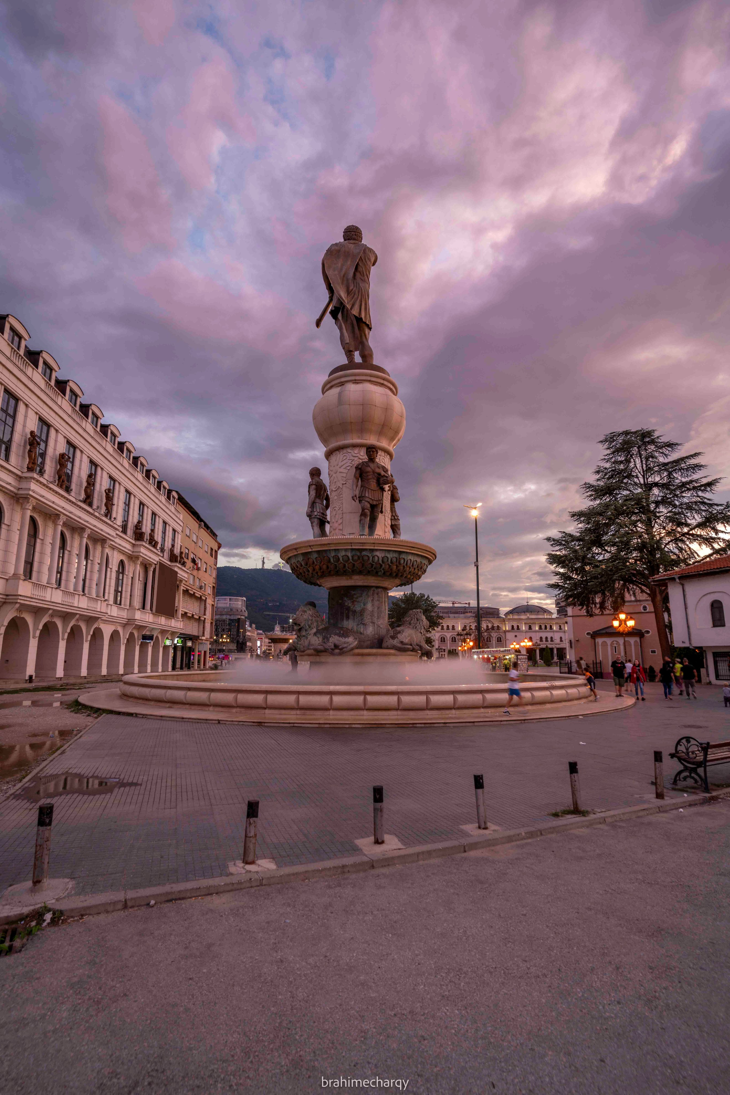 Фото. Брахим — фотограф