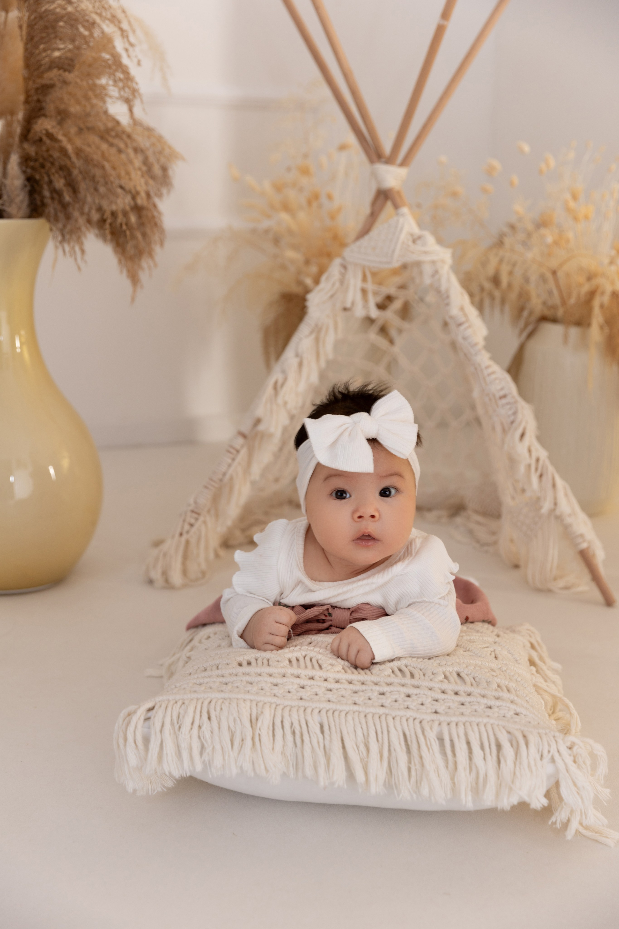 Familienfotografie in Iserlohn – Eltern mit Baby, emotionale Erinnerungen im Fotostudio JS Photography