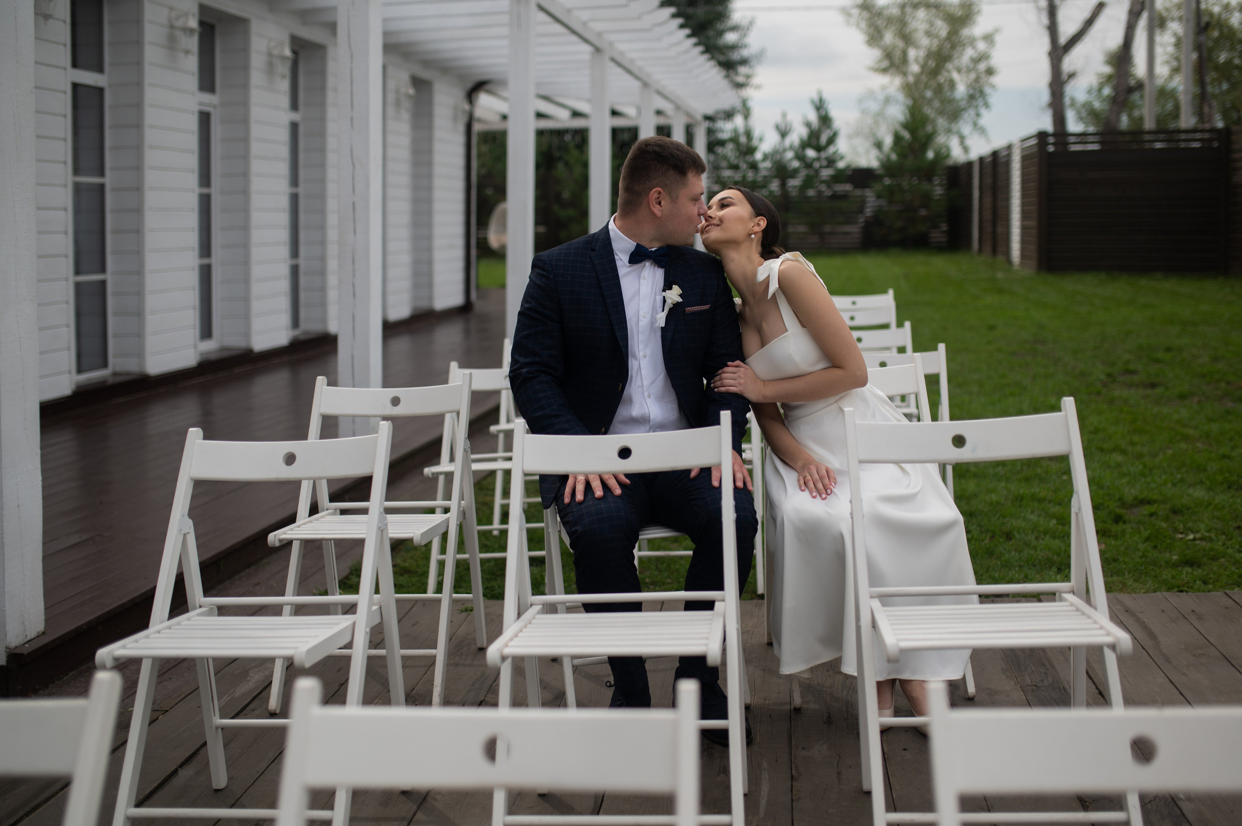 Together is better. Wedding and commercial photographer