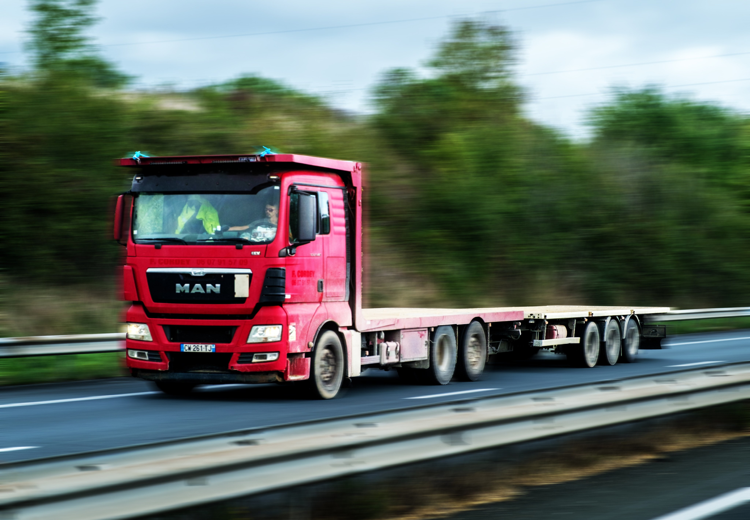 Услуги ретушора. Документальный фотограф в Европе