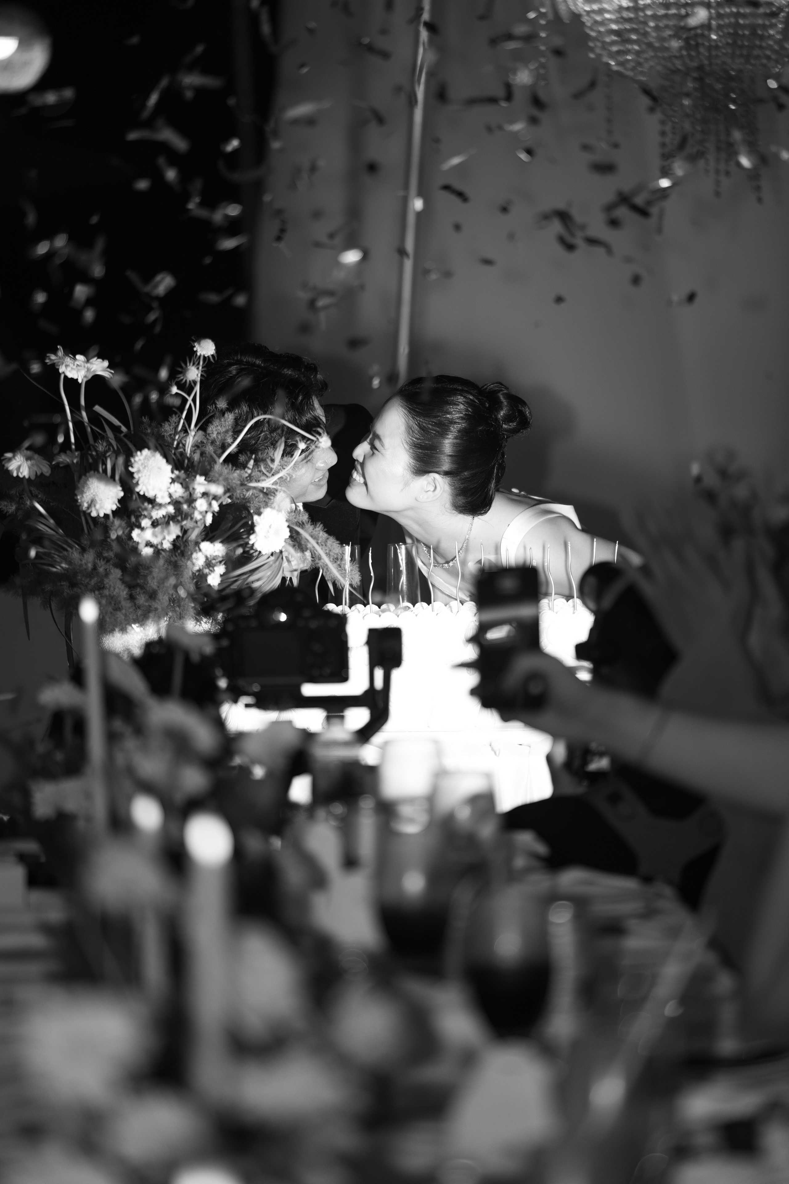 DIEU & THINH/Destination Wedding. Nhiếp ảnh gia đám cưới hàng đầu tại Thành Phố Hồ Chí Minh