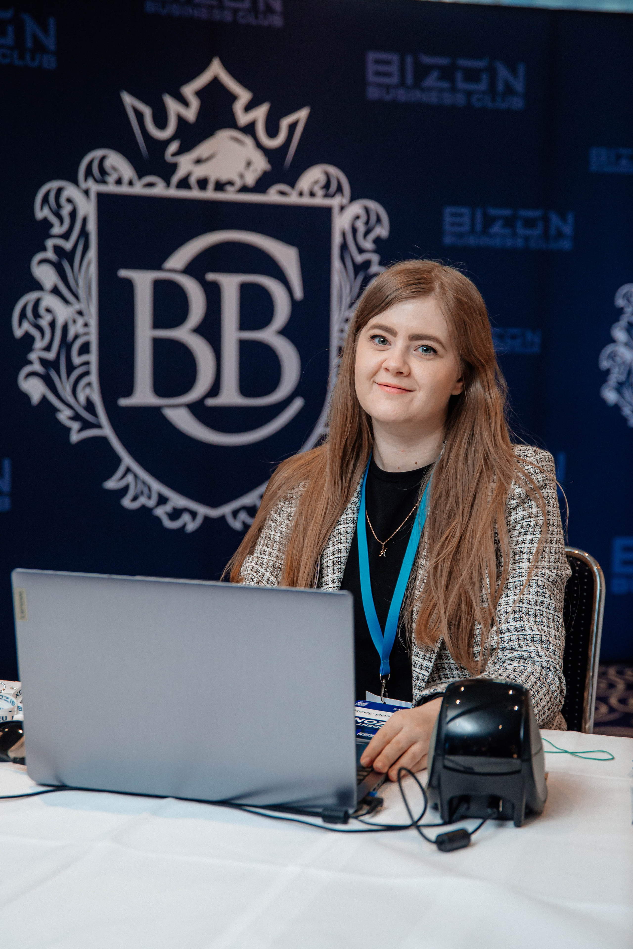 Club Bizon. Portrait family photographer in Berlin Elena Zakh