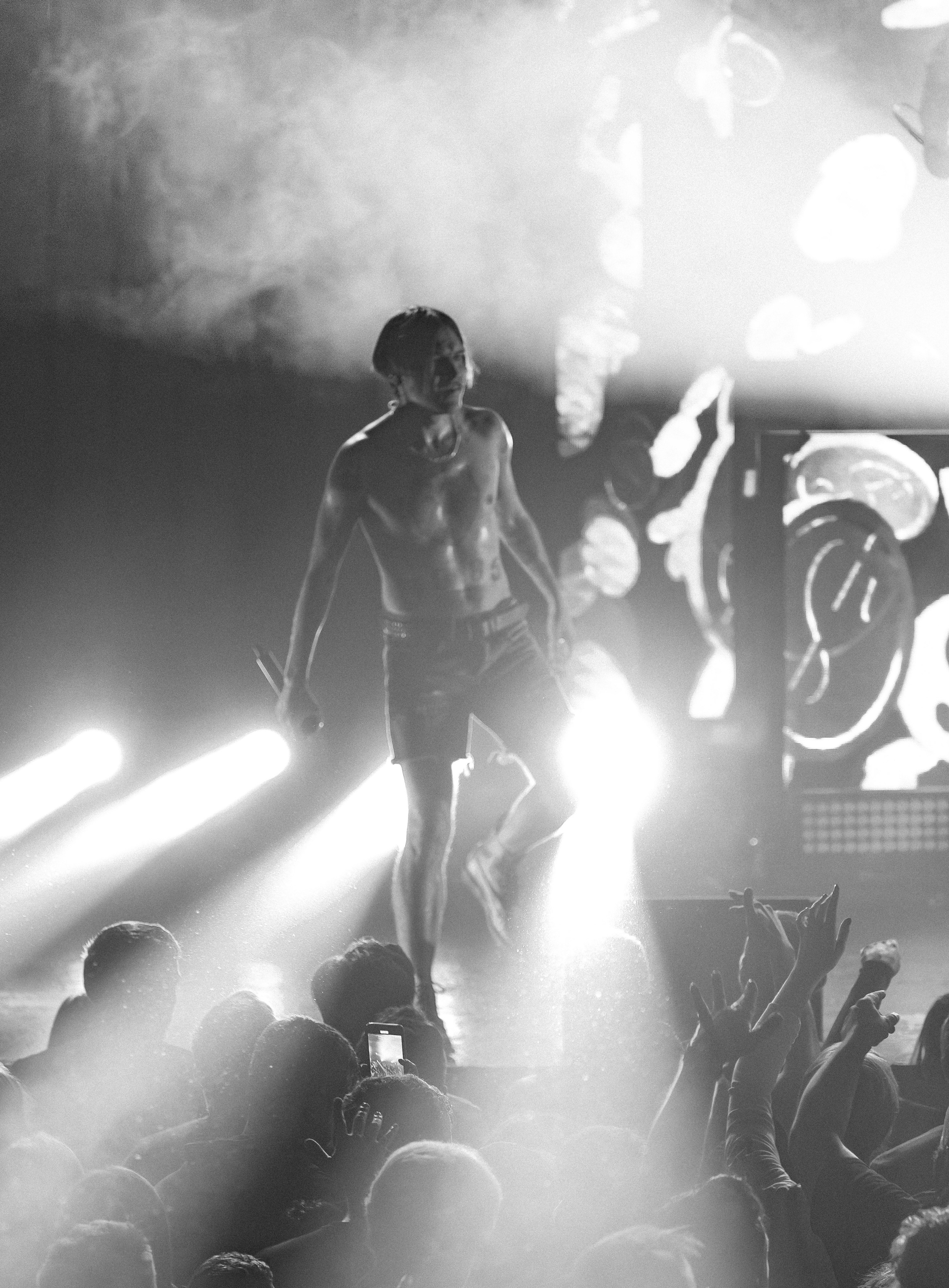 Little Big. Dmitrii Lukinykh | Visuelles Storytelling & Cinematische Fotografie in Hamburg