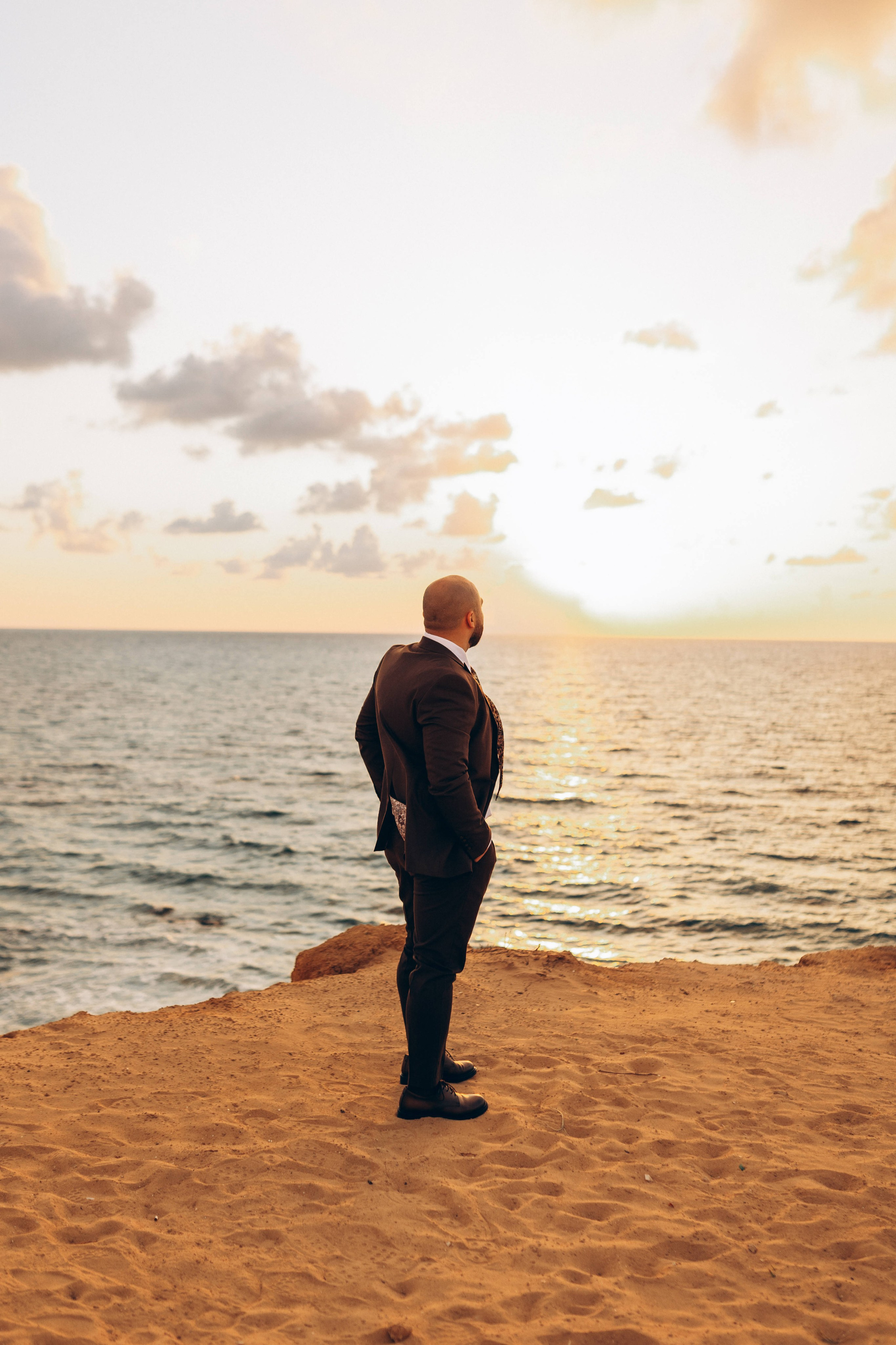 Two Souls, One Story. Https://shi-photo.com/