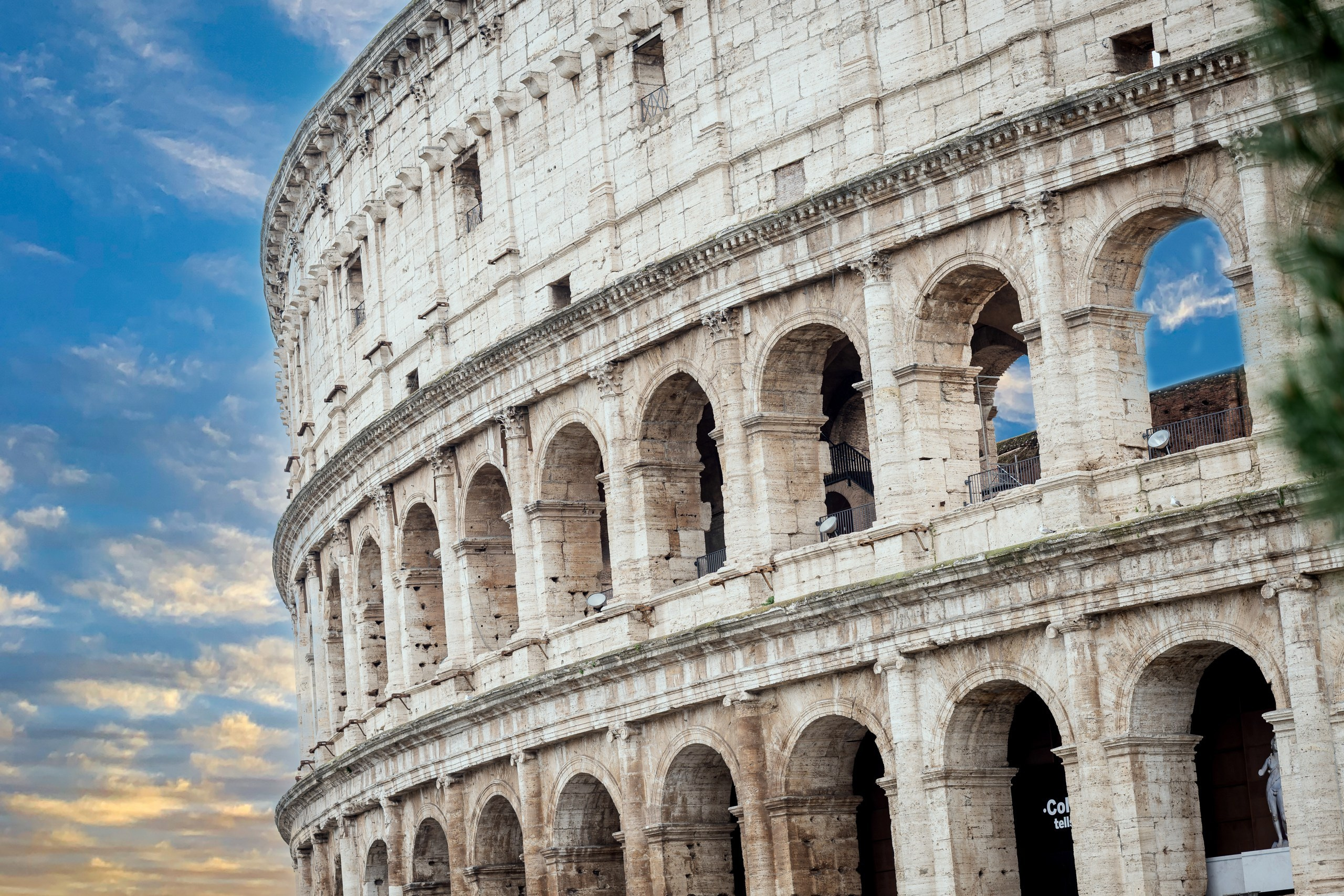 Fotograf Evenimente București România | MOMENTsFILM. MOMENTsFILM — wedding films | Videograf Nuntă București |Fotograf Nuntă București| Botez Evenimente Corporate | Foto Video Nunta