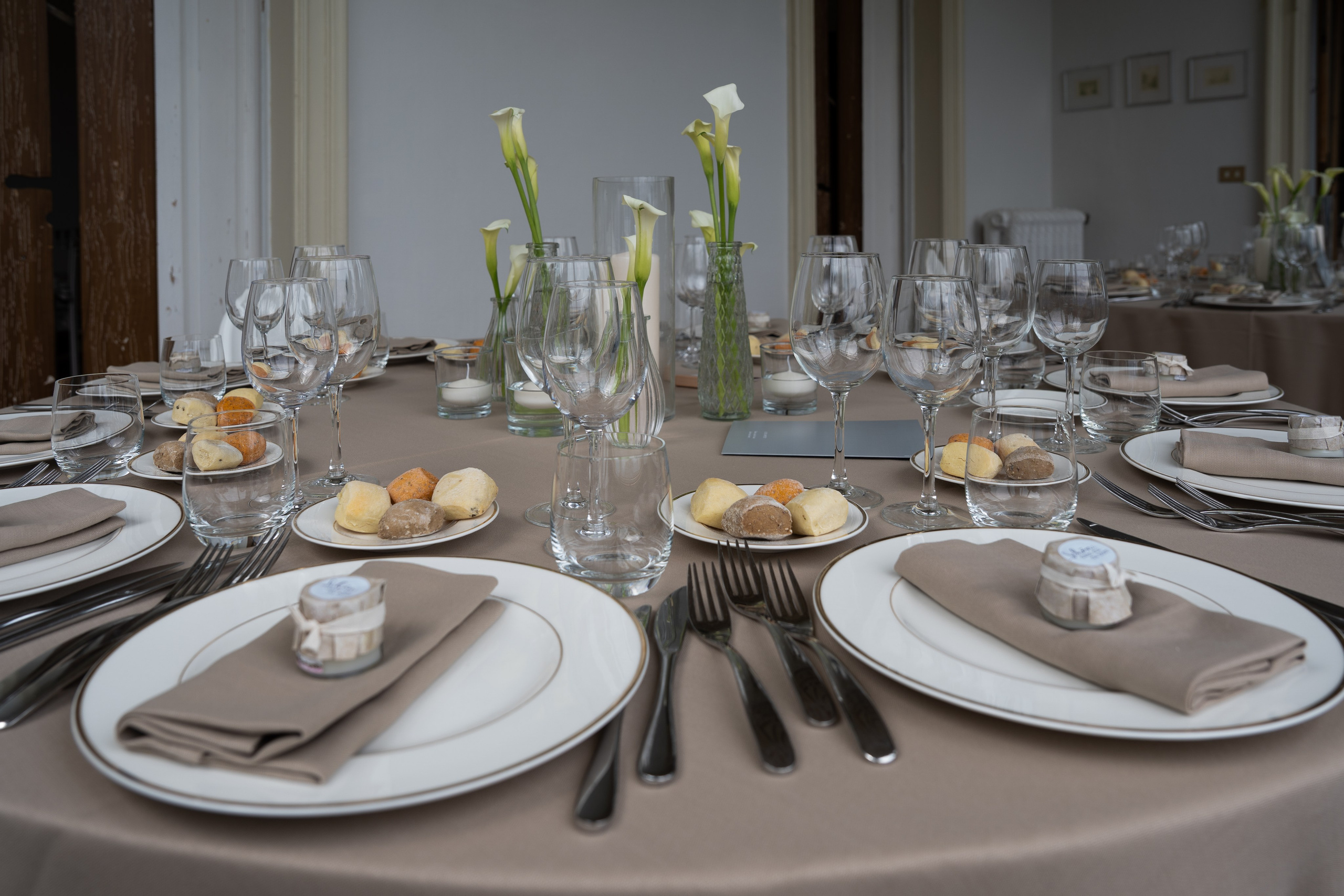 LAURA AND DOMENIK_LAKE MAGGIORE. PHOTOGRAPHER IN ITALY