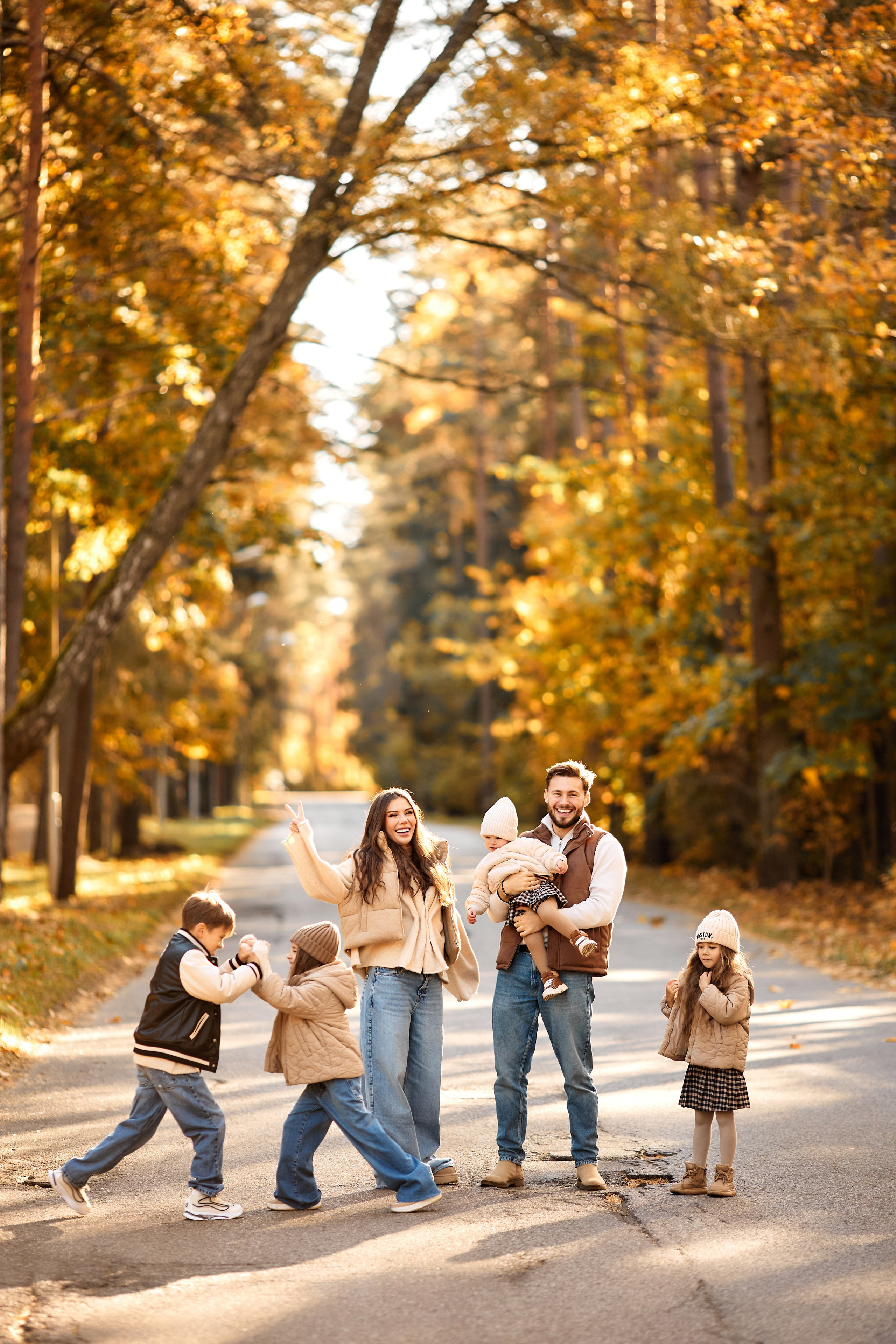 Family photo shoot for a millionaire blogger. Destination wedding and fashion photographer in Riga Igor Davidovich