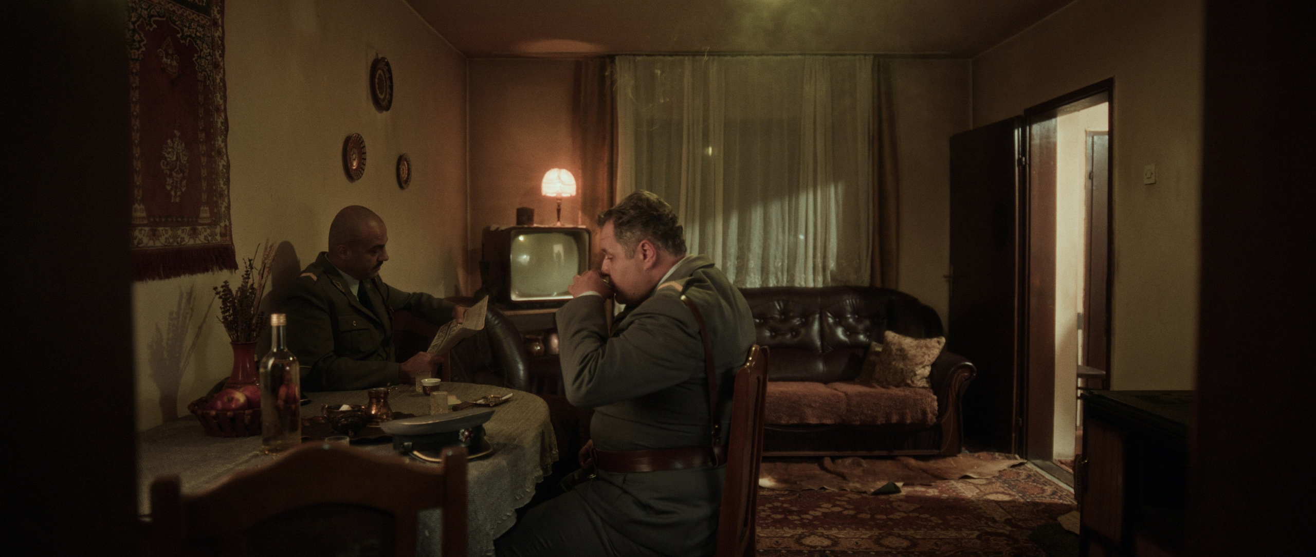 Ruski Konzul. Commercial and studio photographer in Belgrade