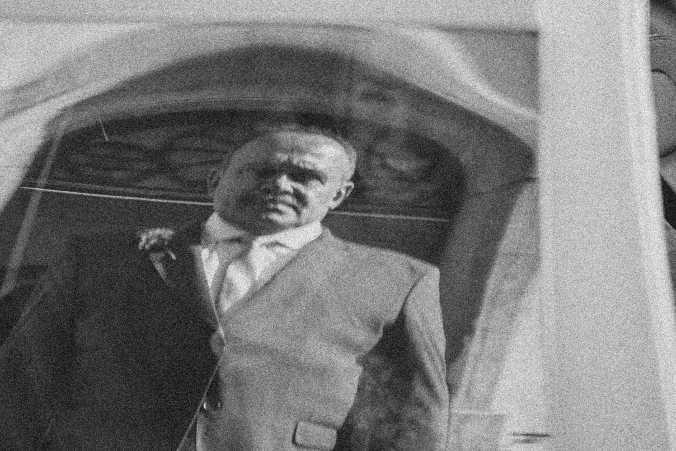 História de Aline & Gabriel. O Casal Dos Noivos