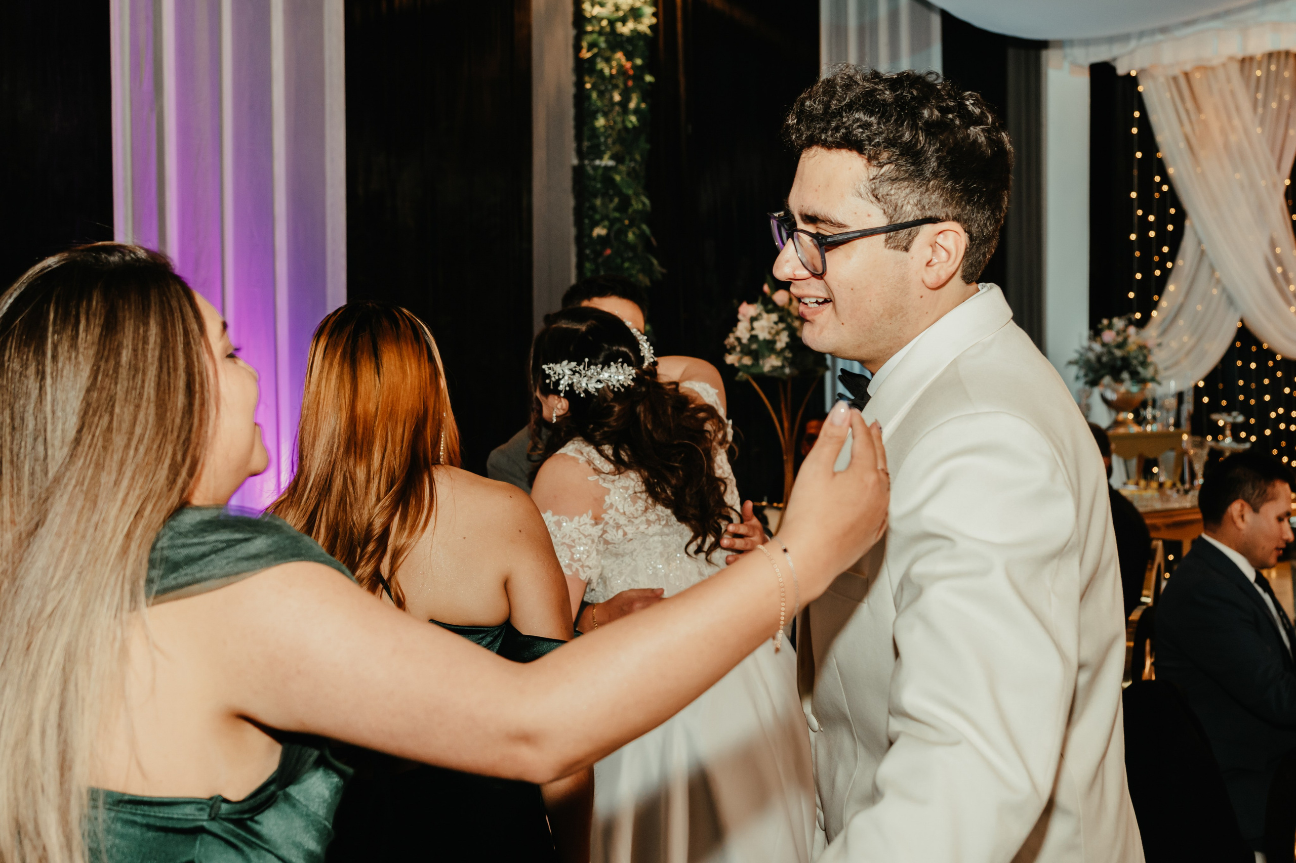 VANIA + LUIS BODA CIVIL. Studio KVTA | Fotografía y Video de Bodas en Arequipa
