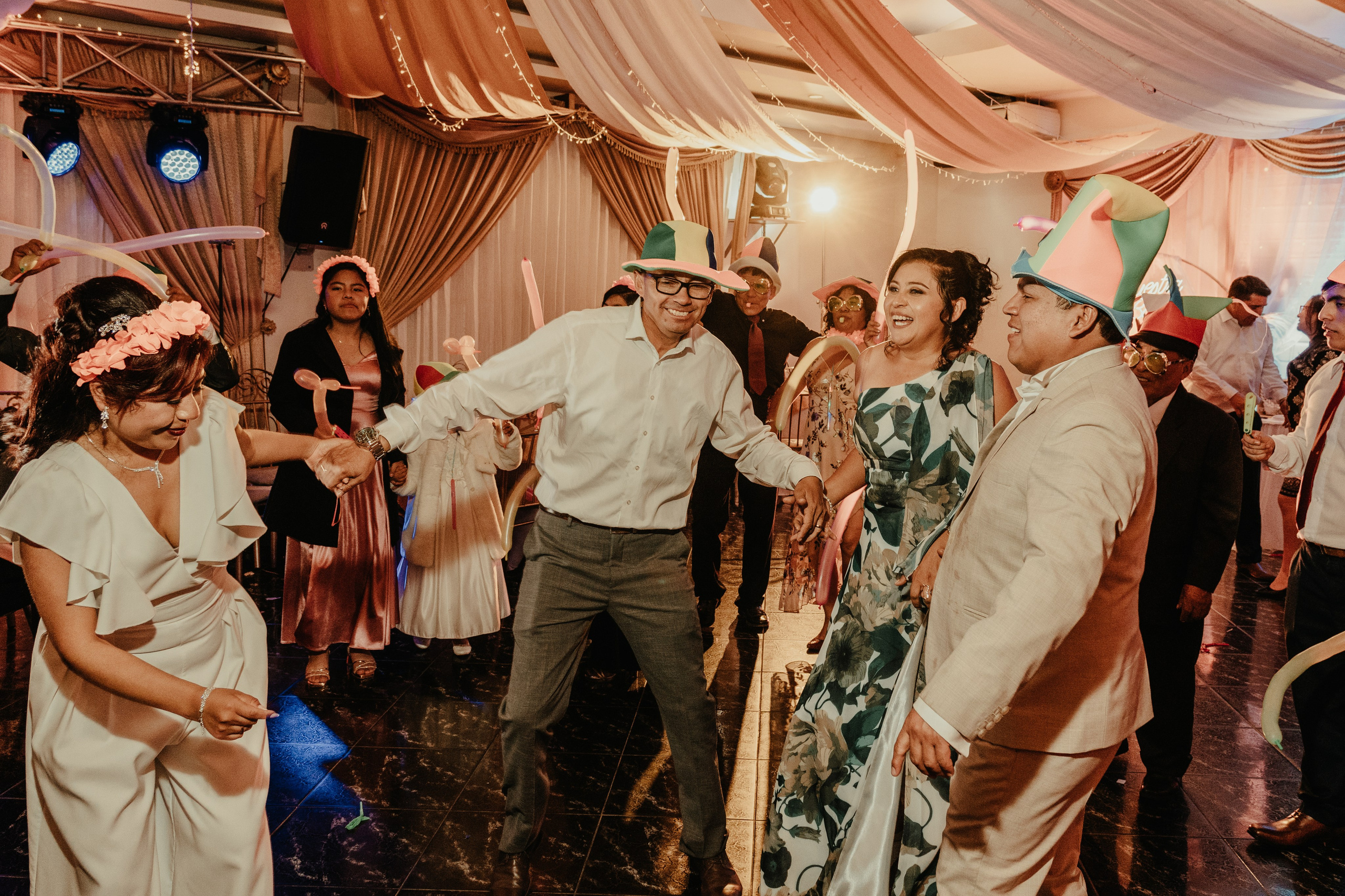 VANESSA + FRANKLIN BODA RELIGIOSA. Studio KVTA | Fotografía y Video de Bodas en Arequipa