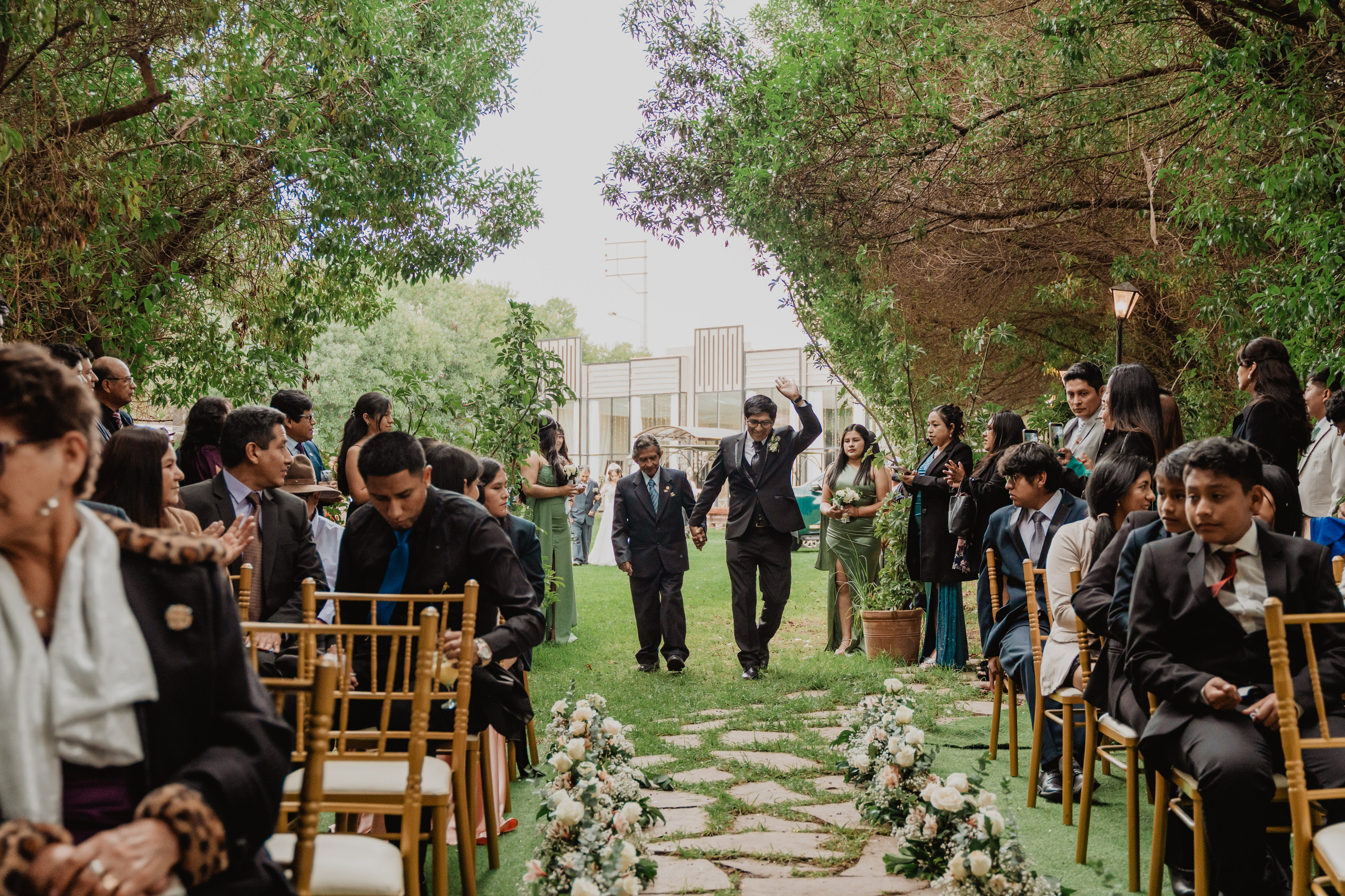 FERNANDO + MARIBEL | BODA RELIGIOSA. Studio KVTA | Fotografía y Video de Bodas en Arequipa