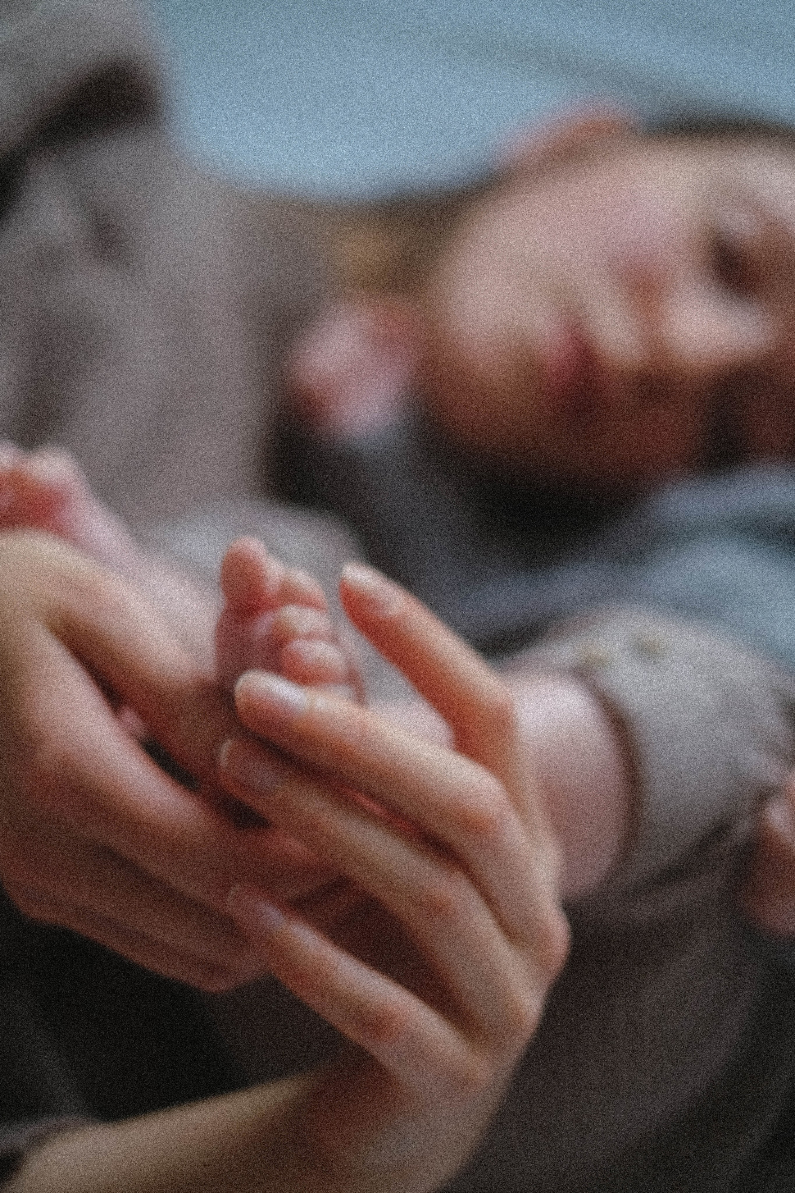 Oksana&Anthony. Authentische Familienfotografie in Köln
