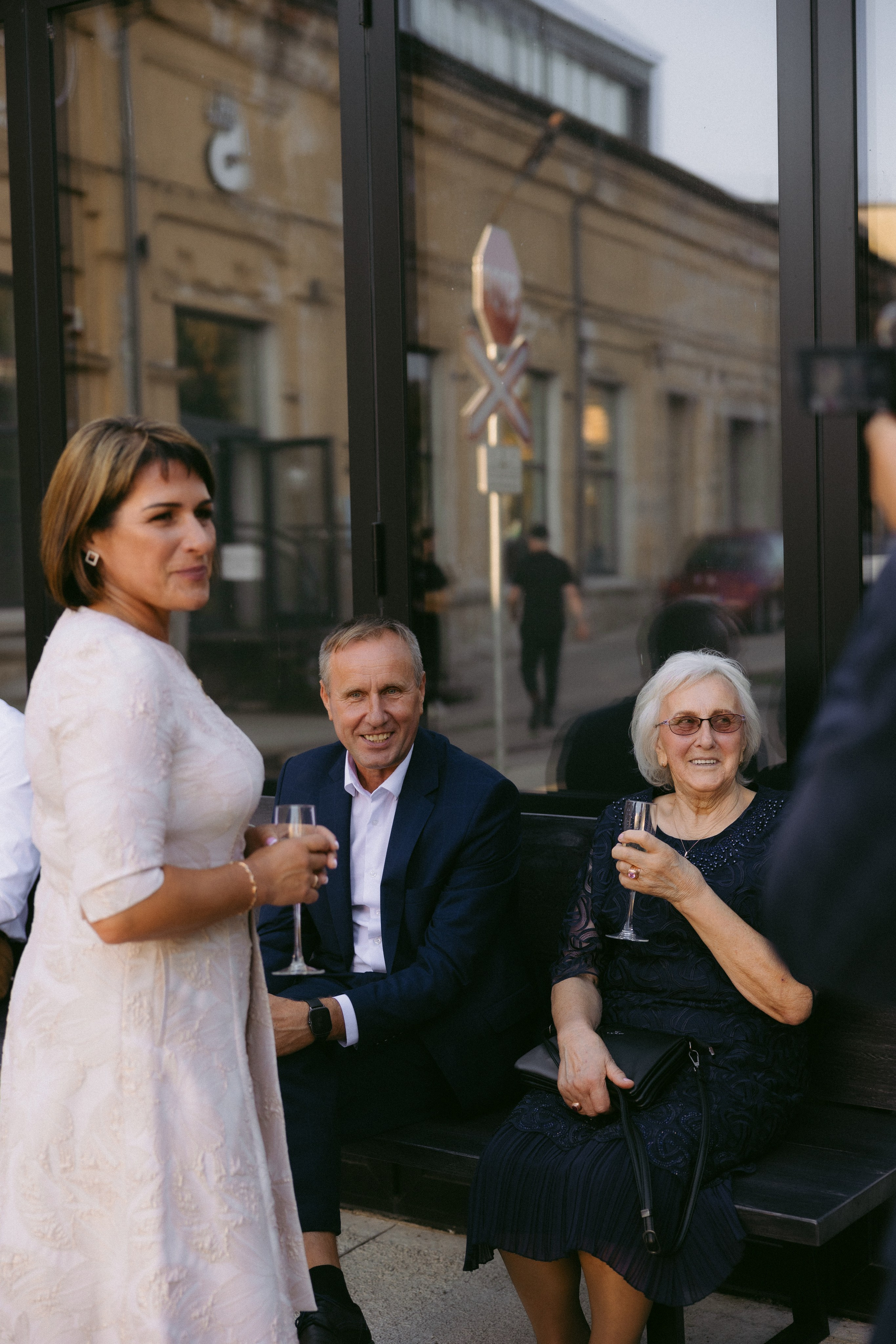 Miglė ir Mindaugas | 2024 | MIESTO VESTUVĖS. Vestuvių ir šeimų fotografė Lena Bondarenko / belove photo