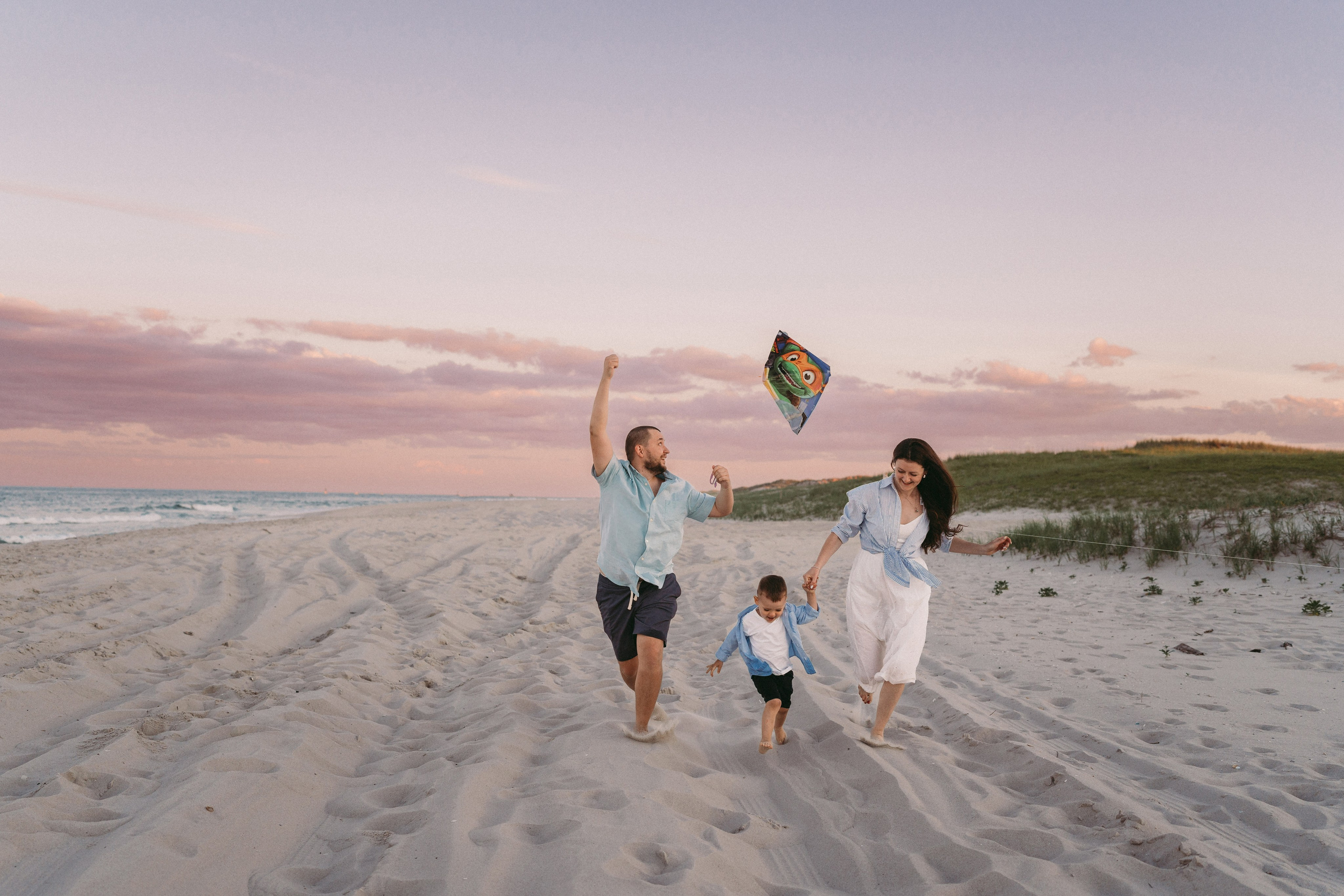 Arthur, Tatyana, Daniel. Ocean. Wedding and family photographer and videographer PA, NJ, NY, DE, MD
