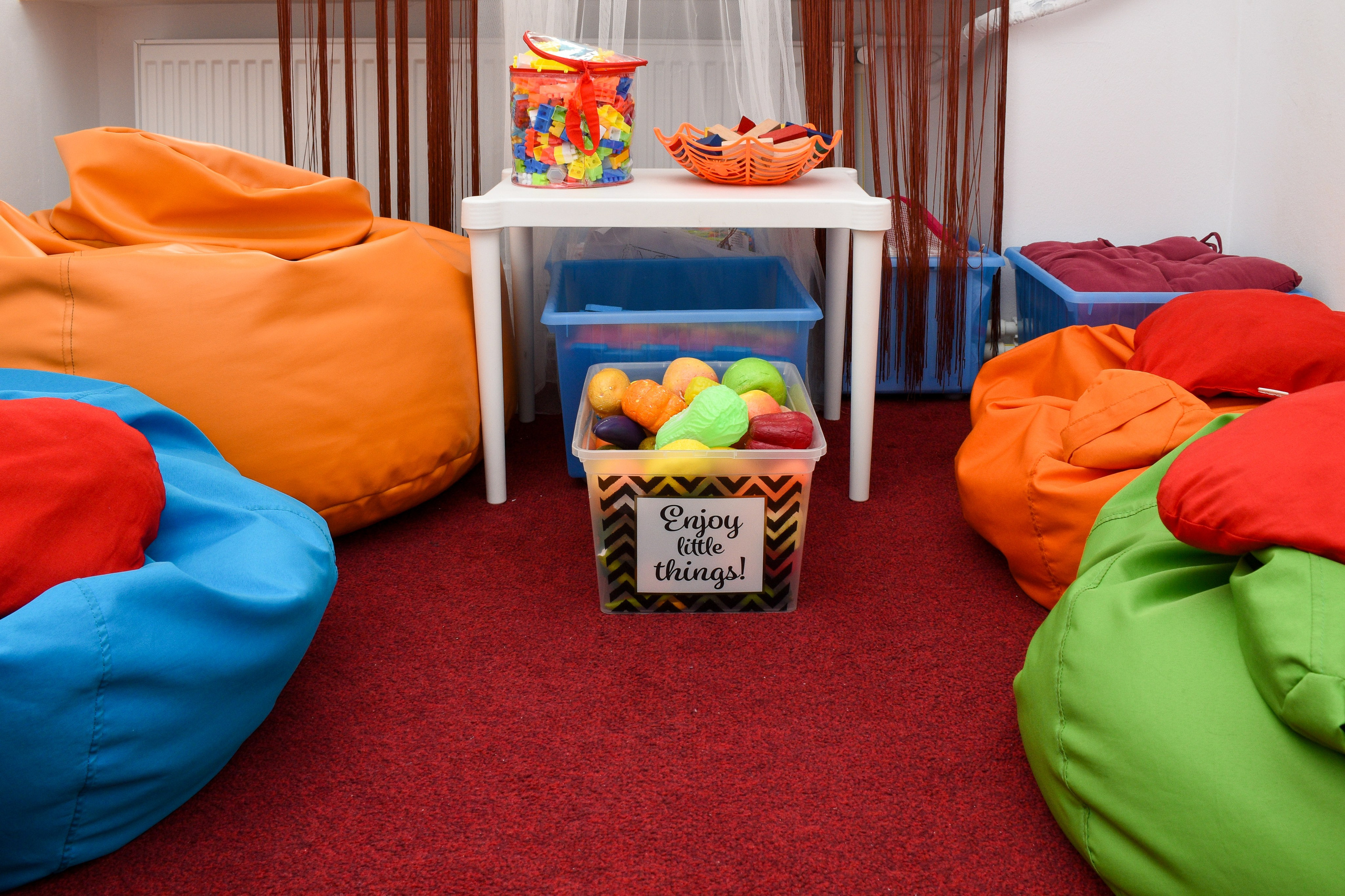 Love in English. Adelinne