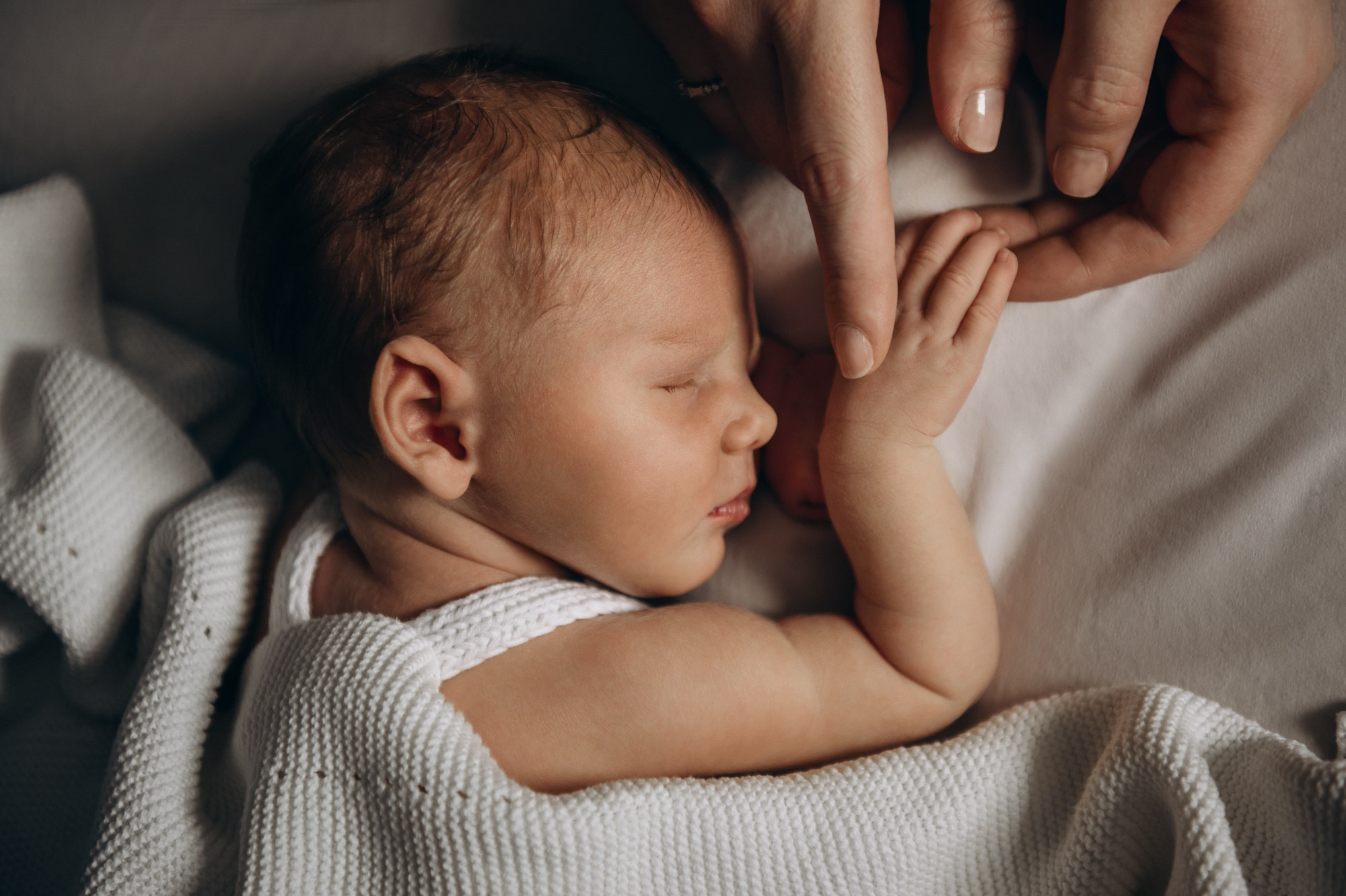 Newborn. Ksenia Saulnier Photographie — Photographe de famille, grossesse et nouveau-né à Grenoble et dans l’Isère
