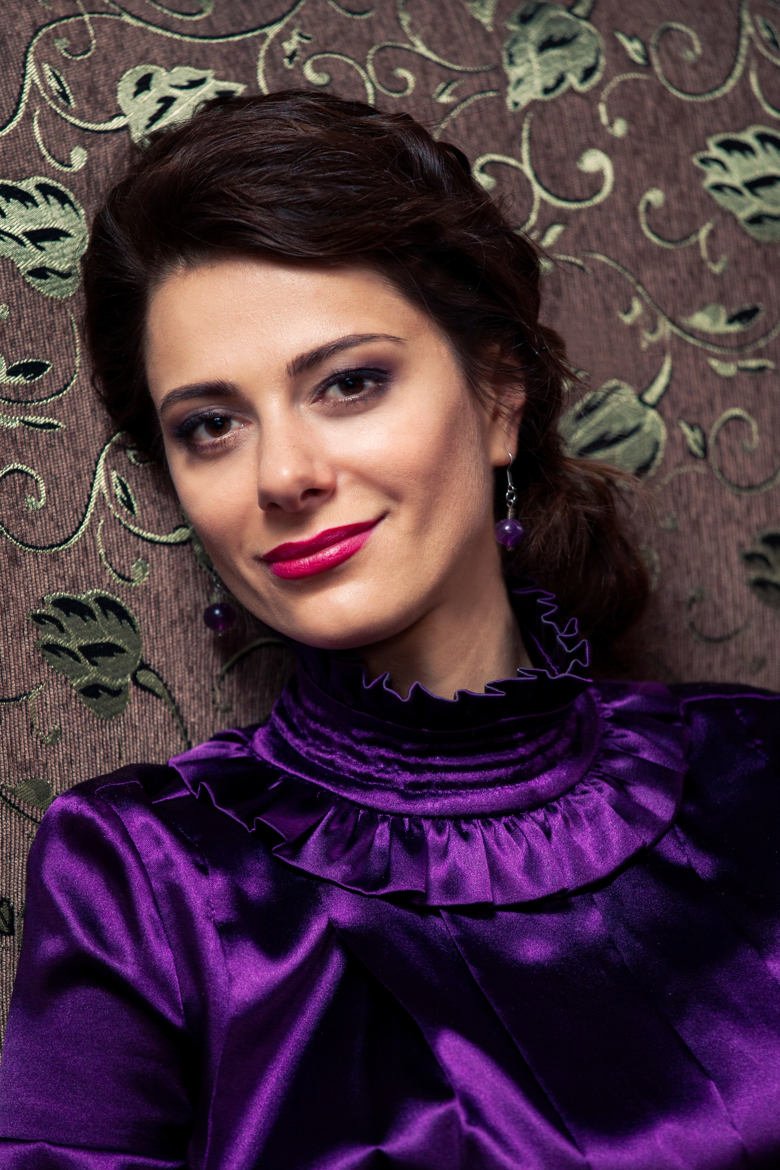 Portraits. Photographer Anya Goldenberg. Works in Reading and surrounding areas