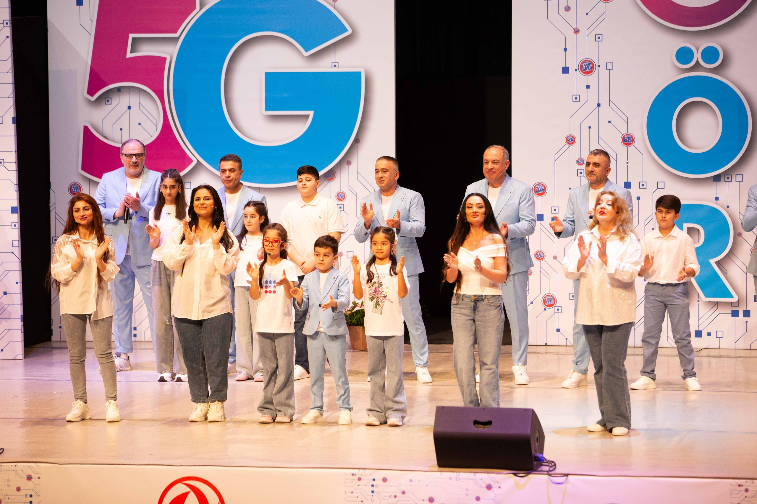 PLANET PARNI IZ BAKU. Wedding&Event photographer Ismail Rzayev in Baku