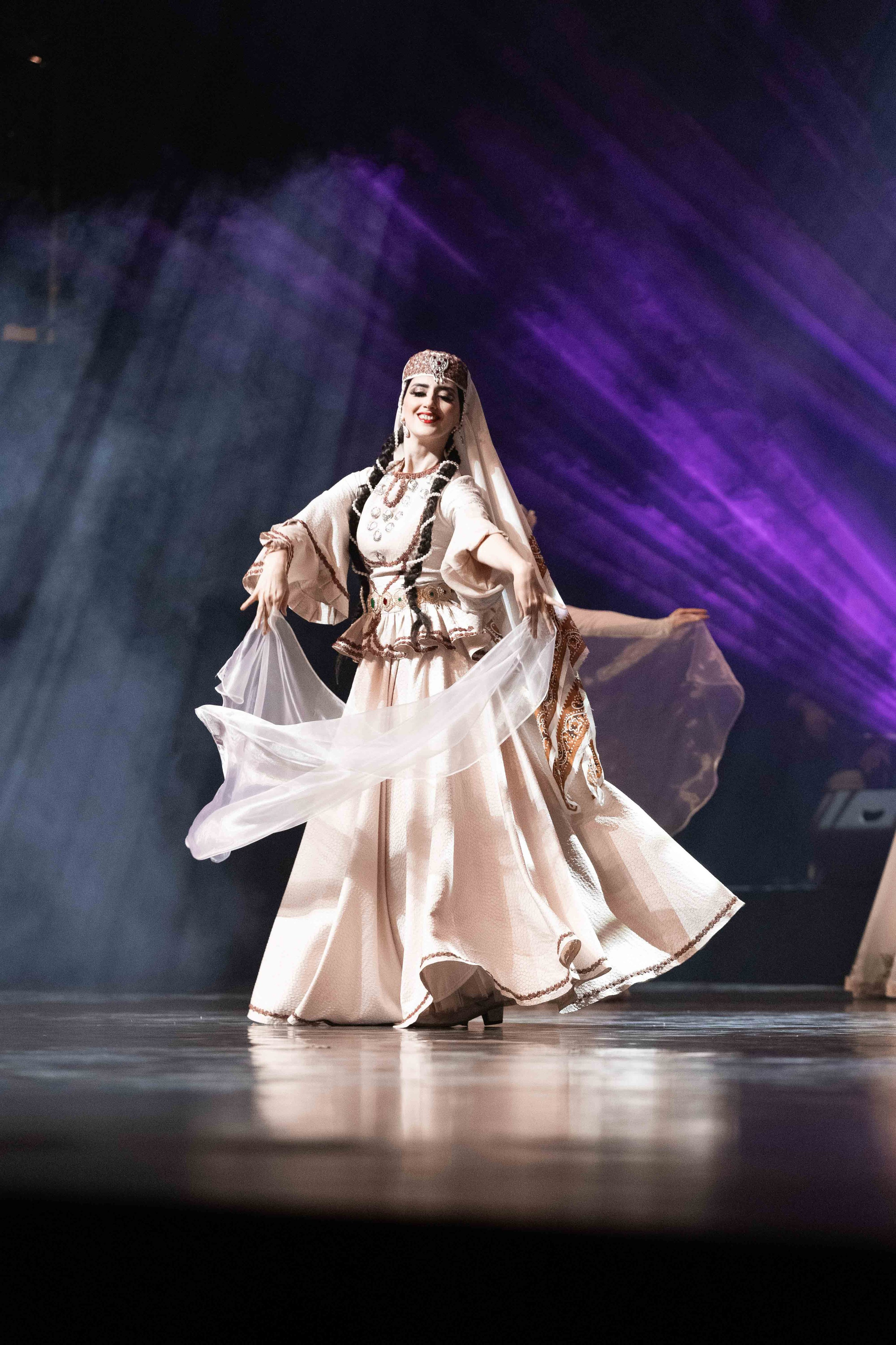 STATE DANCE ENSEMBLE. Wedding&Event photographer Ismail Rzayev in Baku