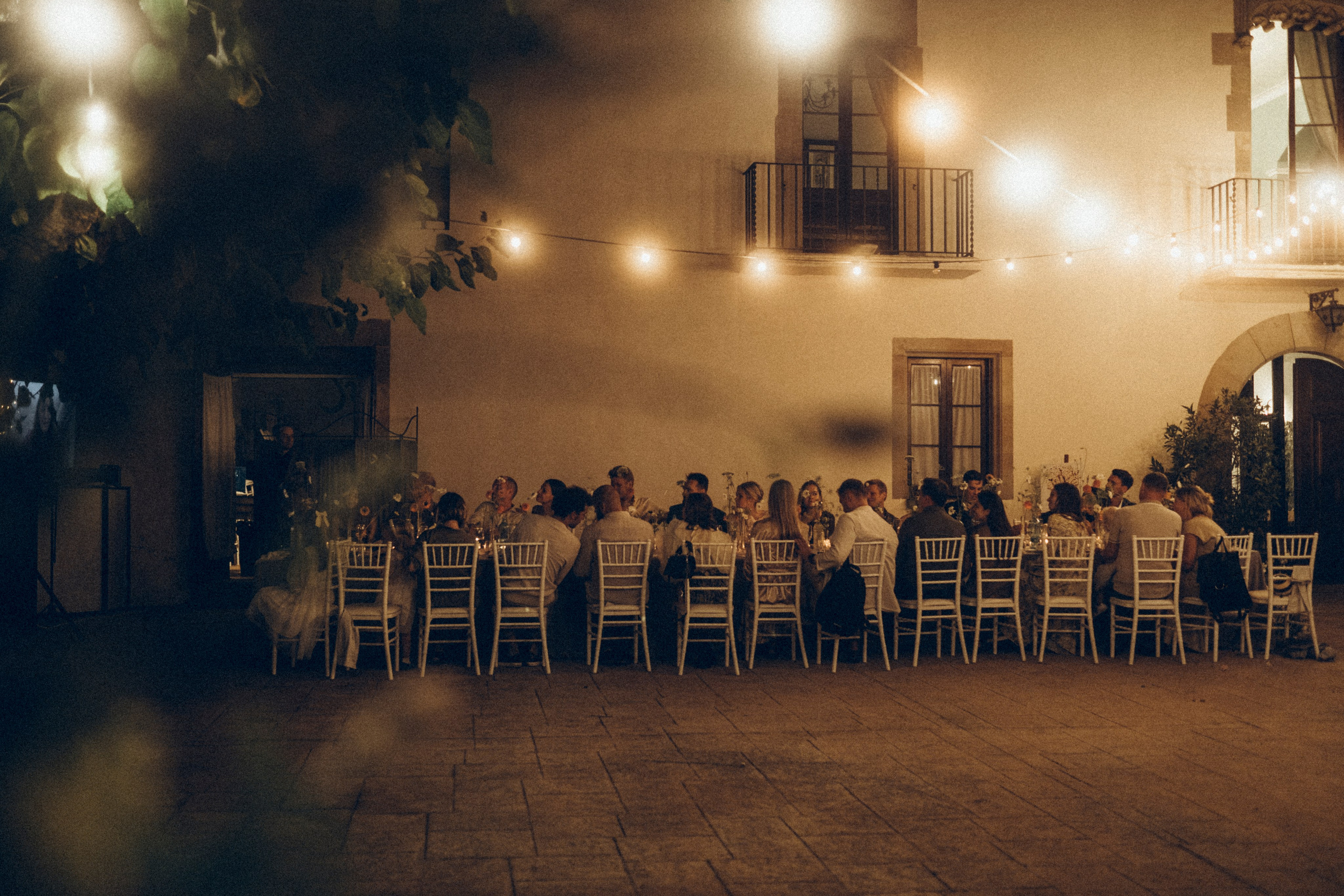Nadezhda & Dmitry. Masia Mas Coll. Paola wedding photographer / videographer in Barcelona