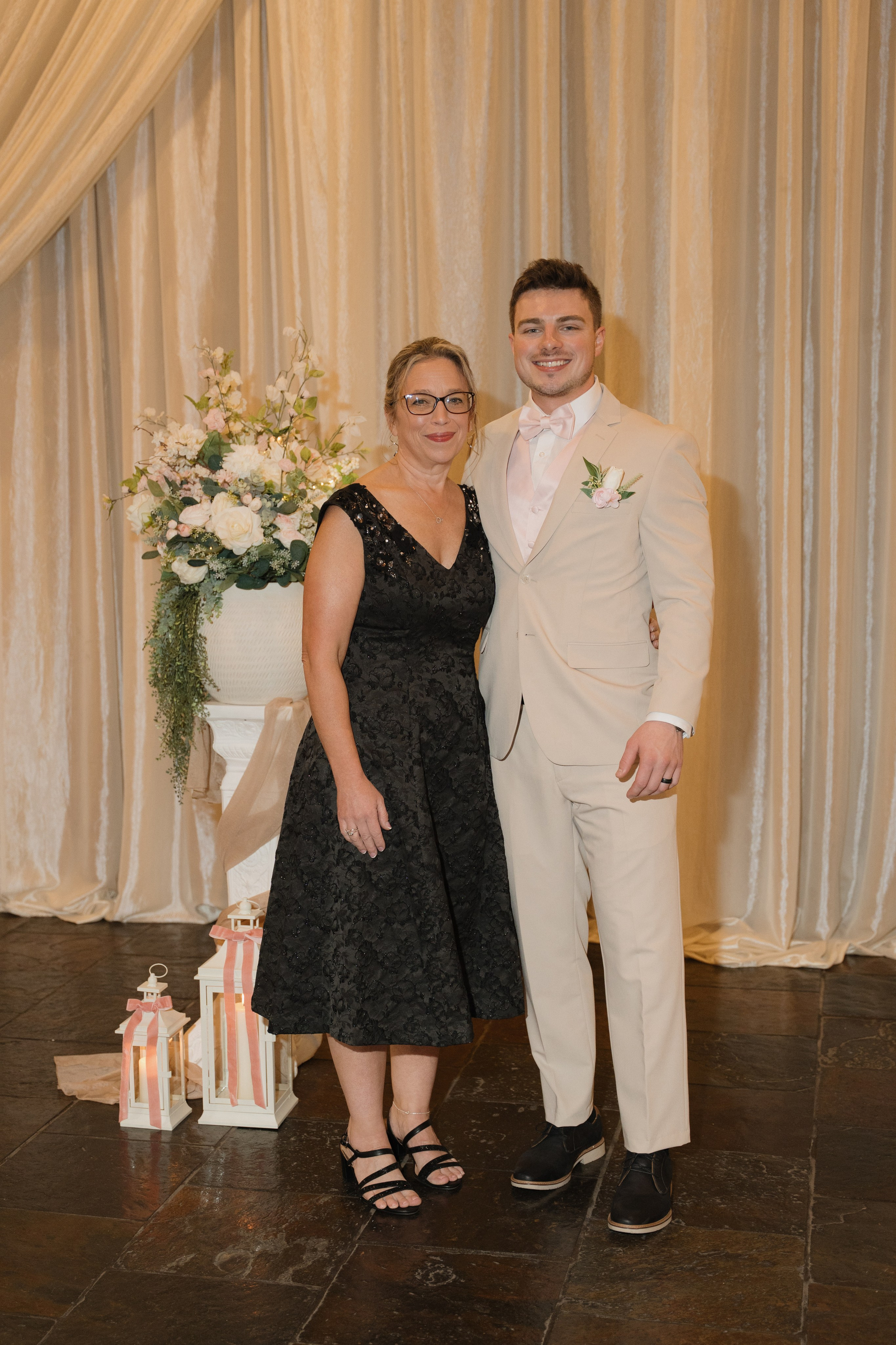 Emma and Tyler | Full Wedding day. Photographer in Washington Sophia D
