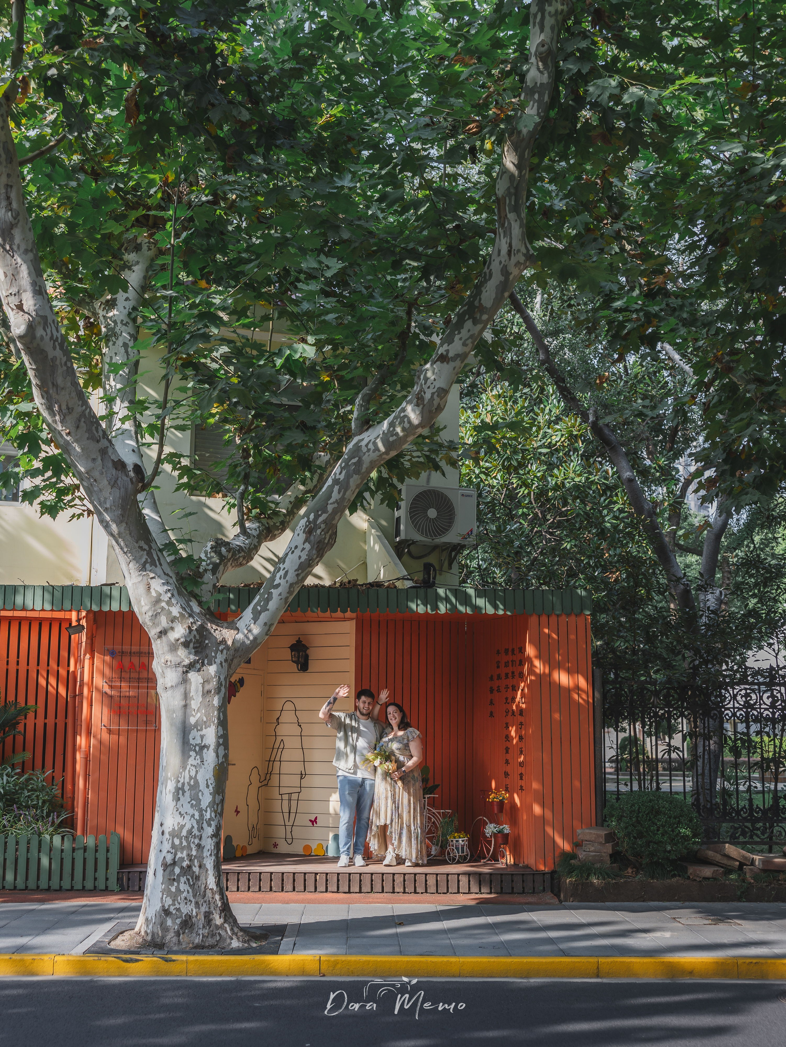 Shanghai Maternity Photographer | A Relaxed Pregnancy Session in the Former French Concession