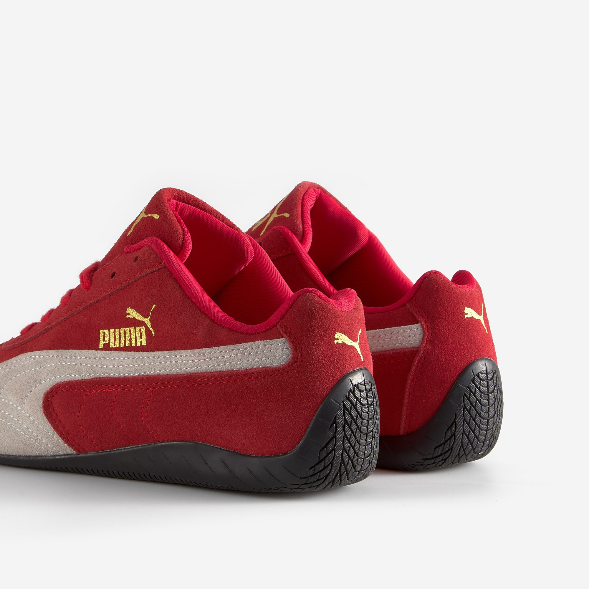 Обувь. Предметная фотосъемка в Алматы. Студия фото и видео съемки товаров