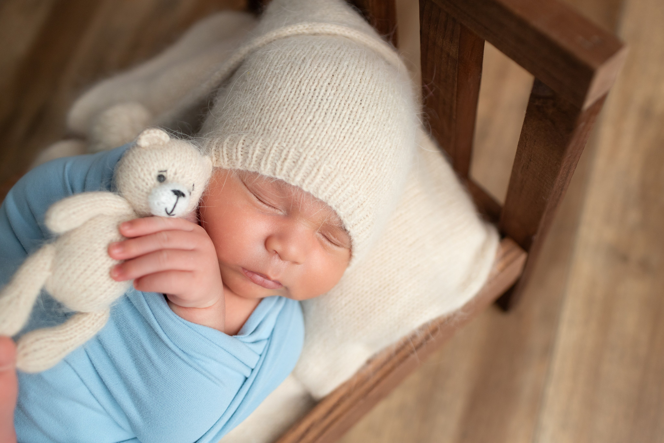 Newborn Classic. Mary Newborn Photo