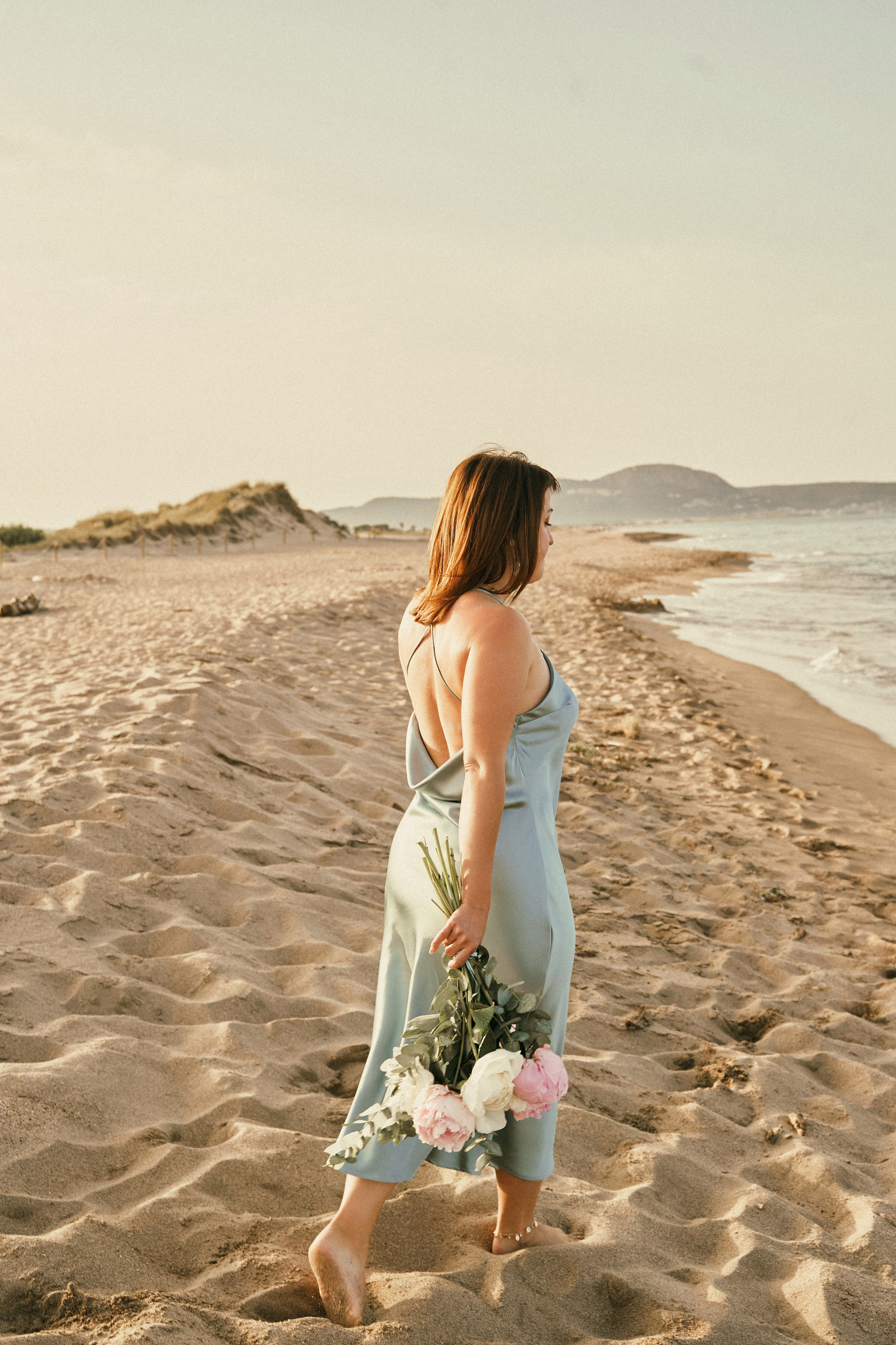 Лариса. Пионы пострадали. Фотограф в Барселоне Жанна Захарченко