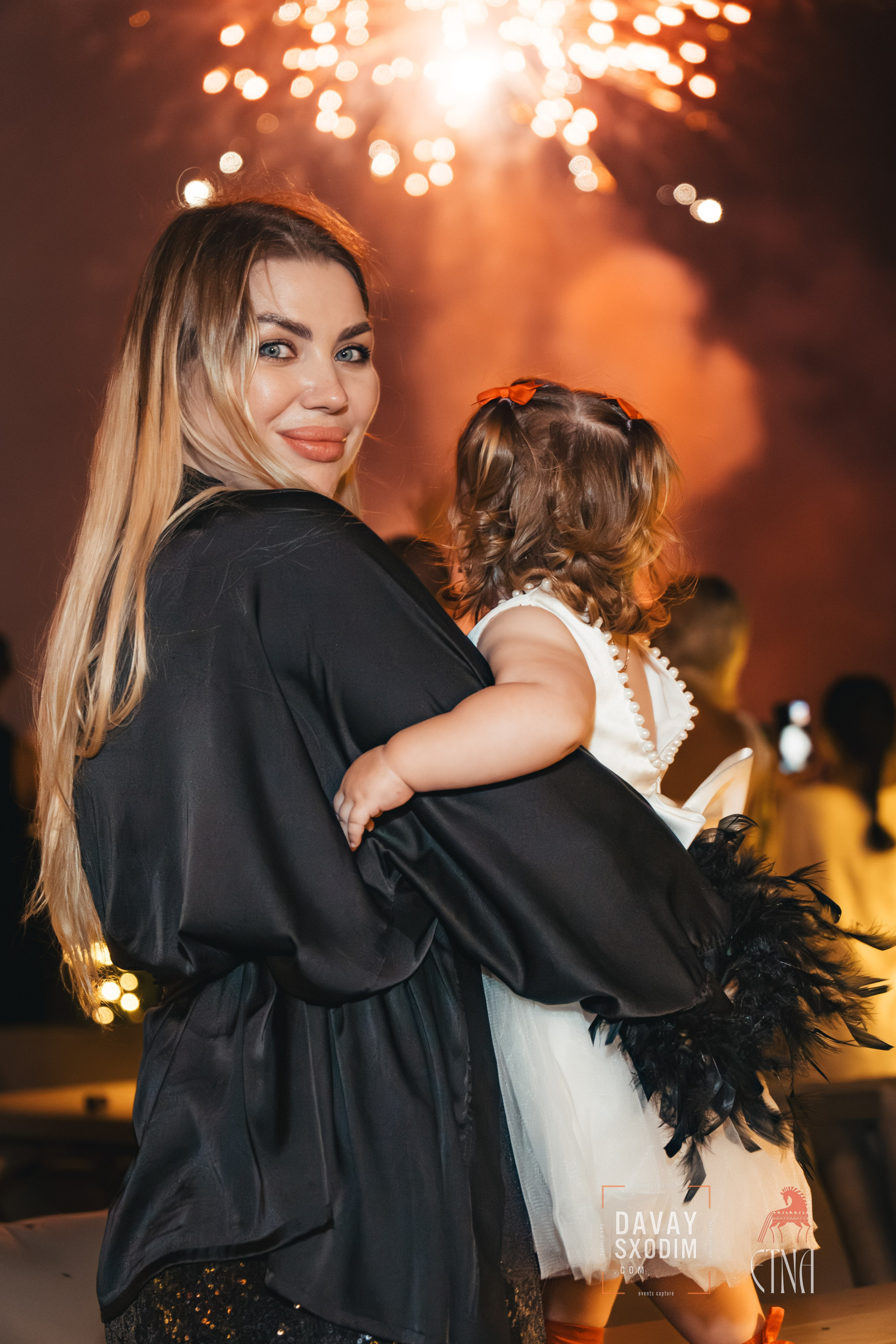 Новогодняя вечеринка | Фоторепортаж | Афиша | DAVAYSXODIM.com PHUKET. АФИША|ФОТОРЕПОРТАЖИ|ИВЕНТЫ|ПХУКЕТ