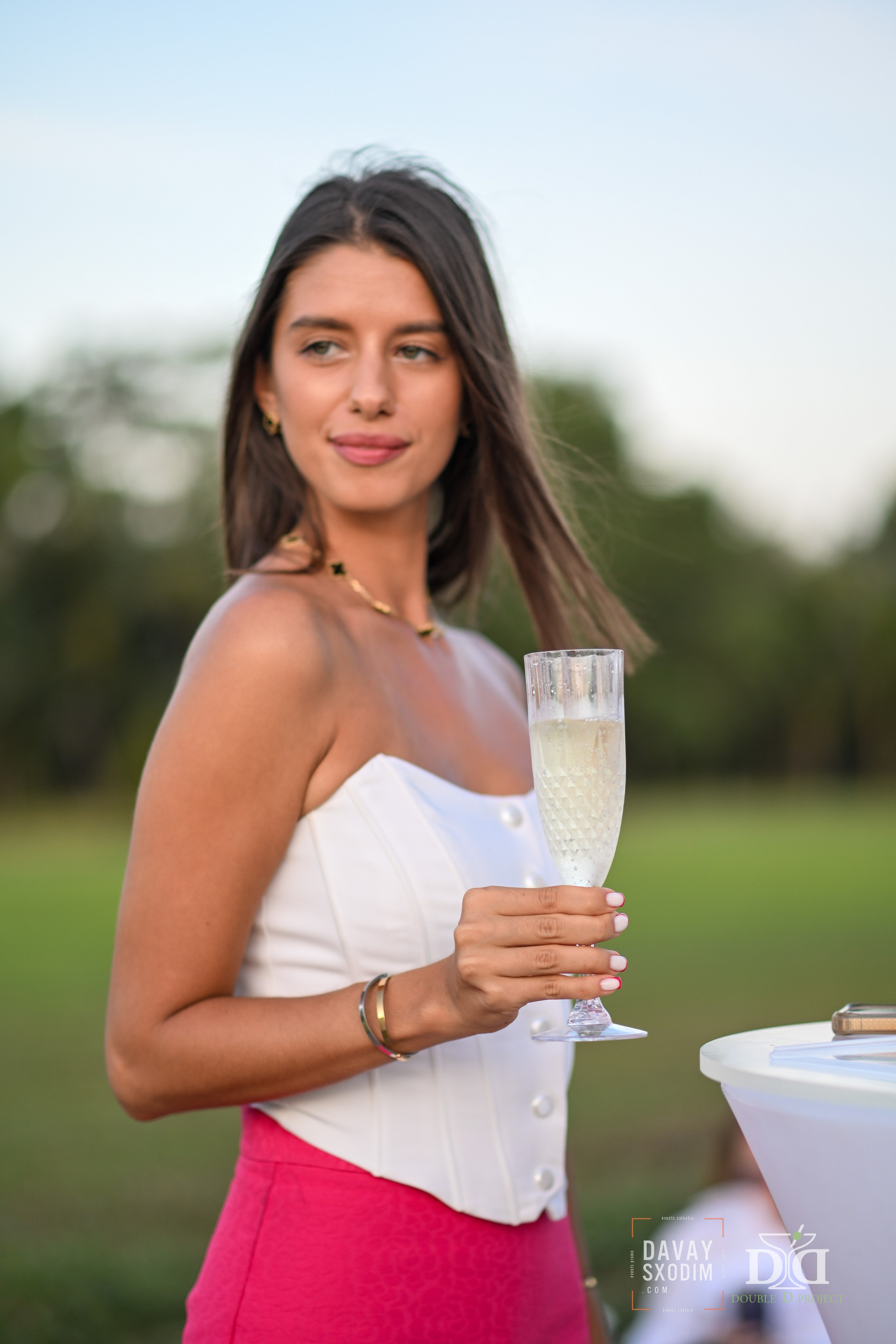 Вечеринка на аэродроме | Фоторепортаж | Афиша | DAVAYSXODIM.com PHUKET. АФИША|ФОТОРЕПОРТАЖИ|ИВЕНТЫ|ПХУКЕТ