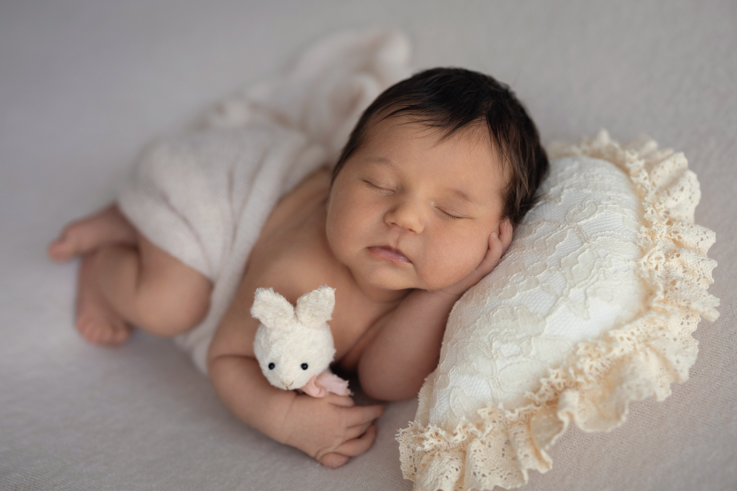Nounascuti. Fotograf de familie la Ungheni și Reggio-Emilia, Alessia Slivca