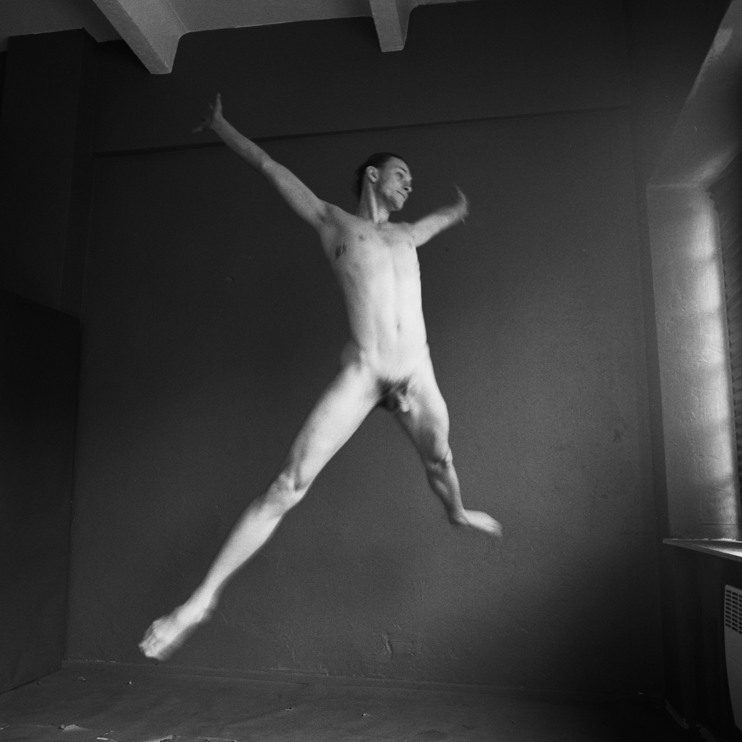 Съёмка для Миши. Полина Сойреф, портретный и документальный фотограф