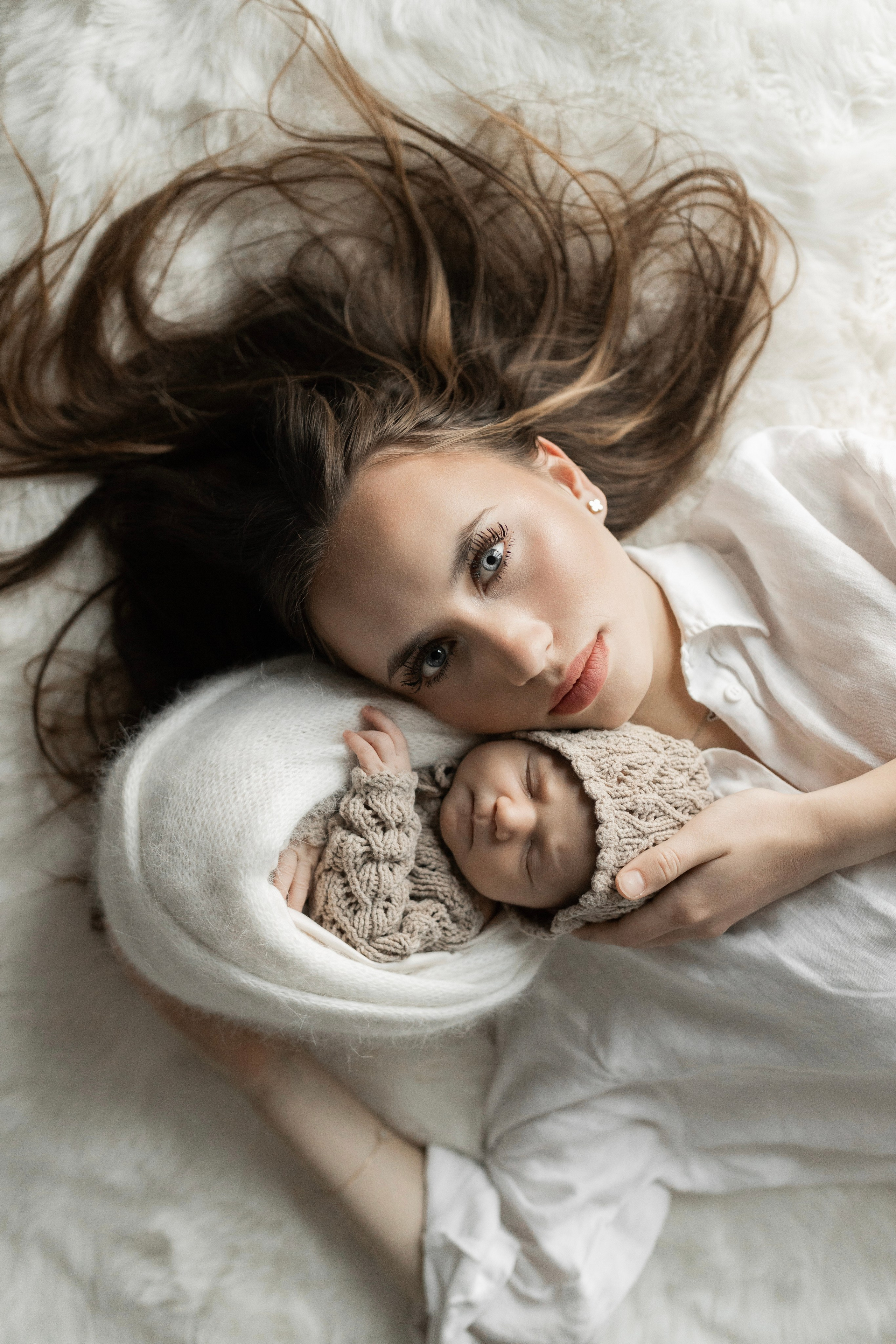 Newborn Lifestyle. Family photographer in Bay Area, California