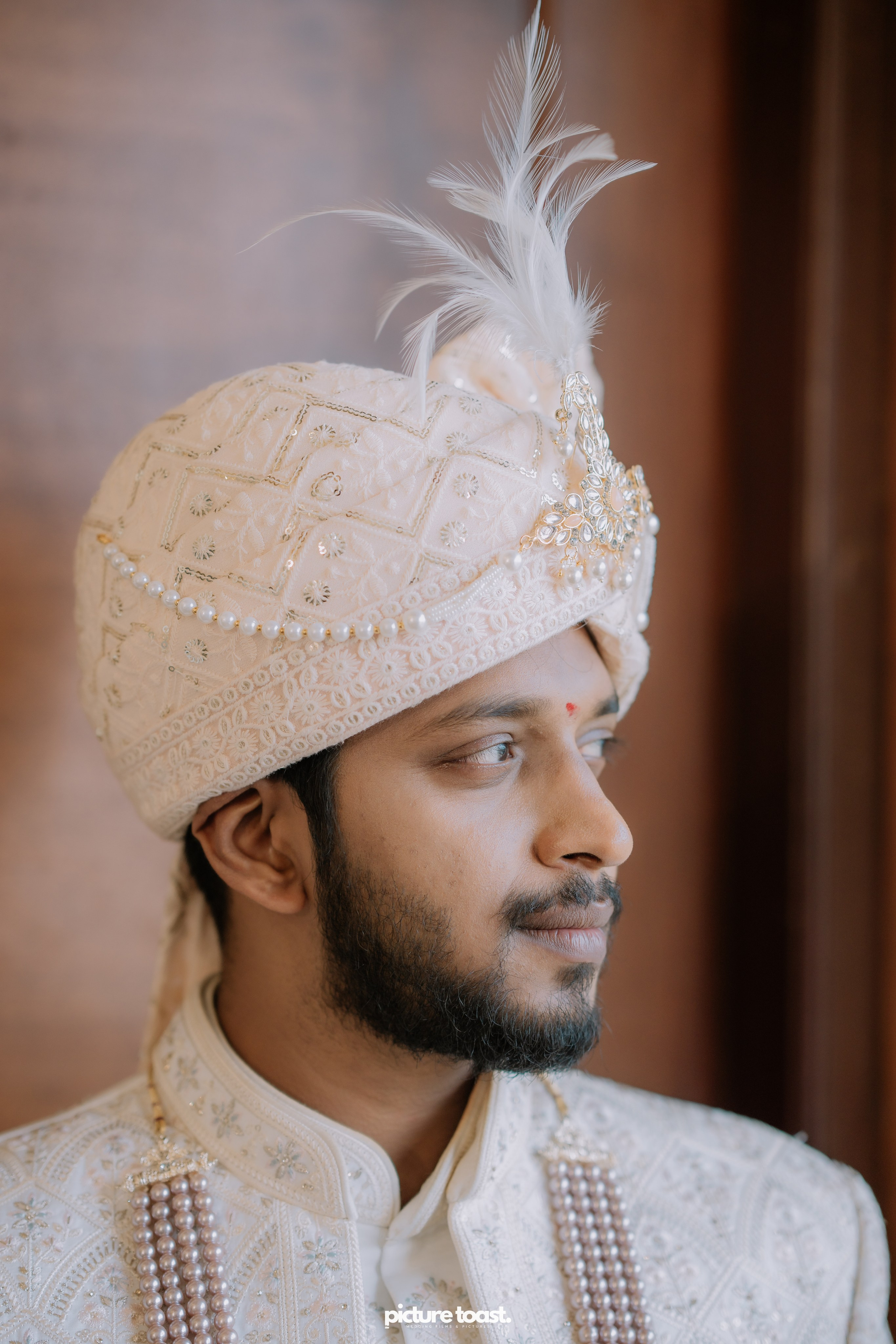 Embracing tradition, creating timeless memories. Fine art Wedding Photographers in India & Canada