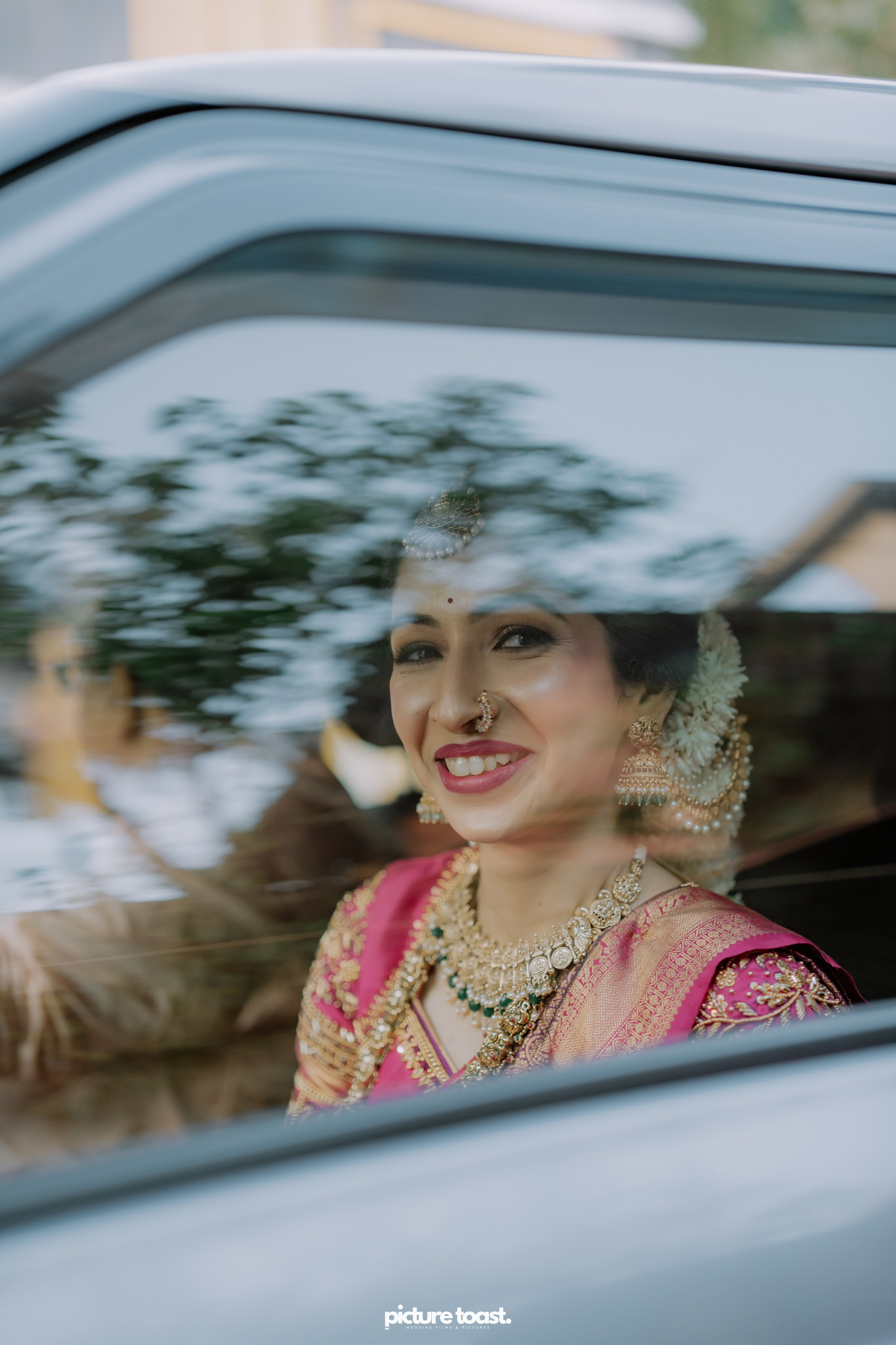 Embracing tradition, creating timeless memories. Fine art Wedding Photographers in India & Canada