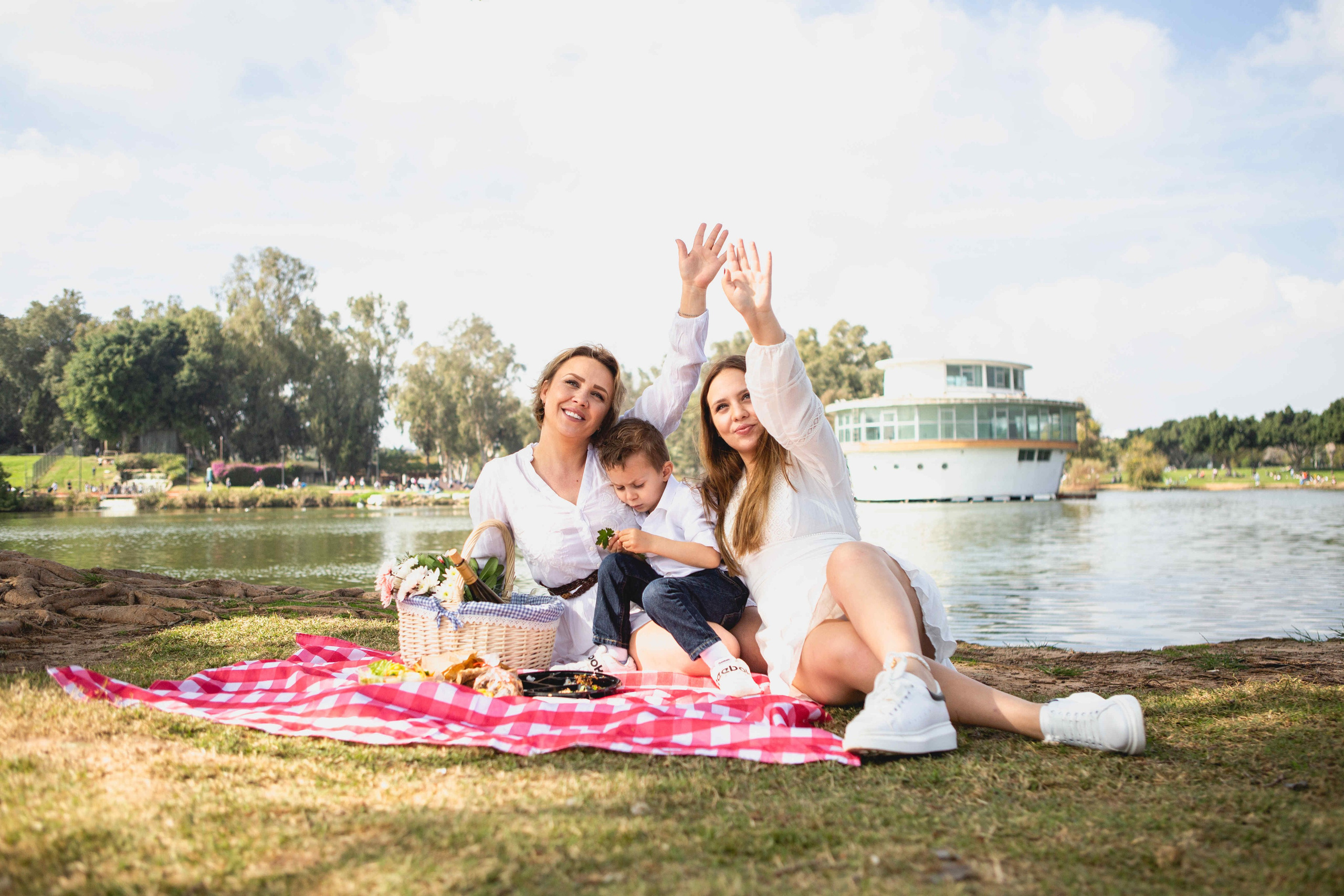 PARK LEOMI, RAMAT GAN. Https://shi-photo.com/