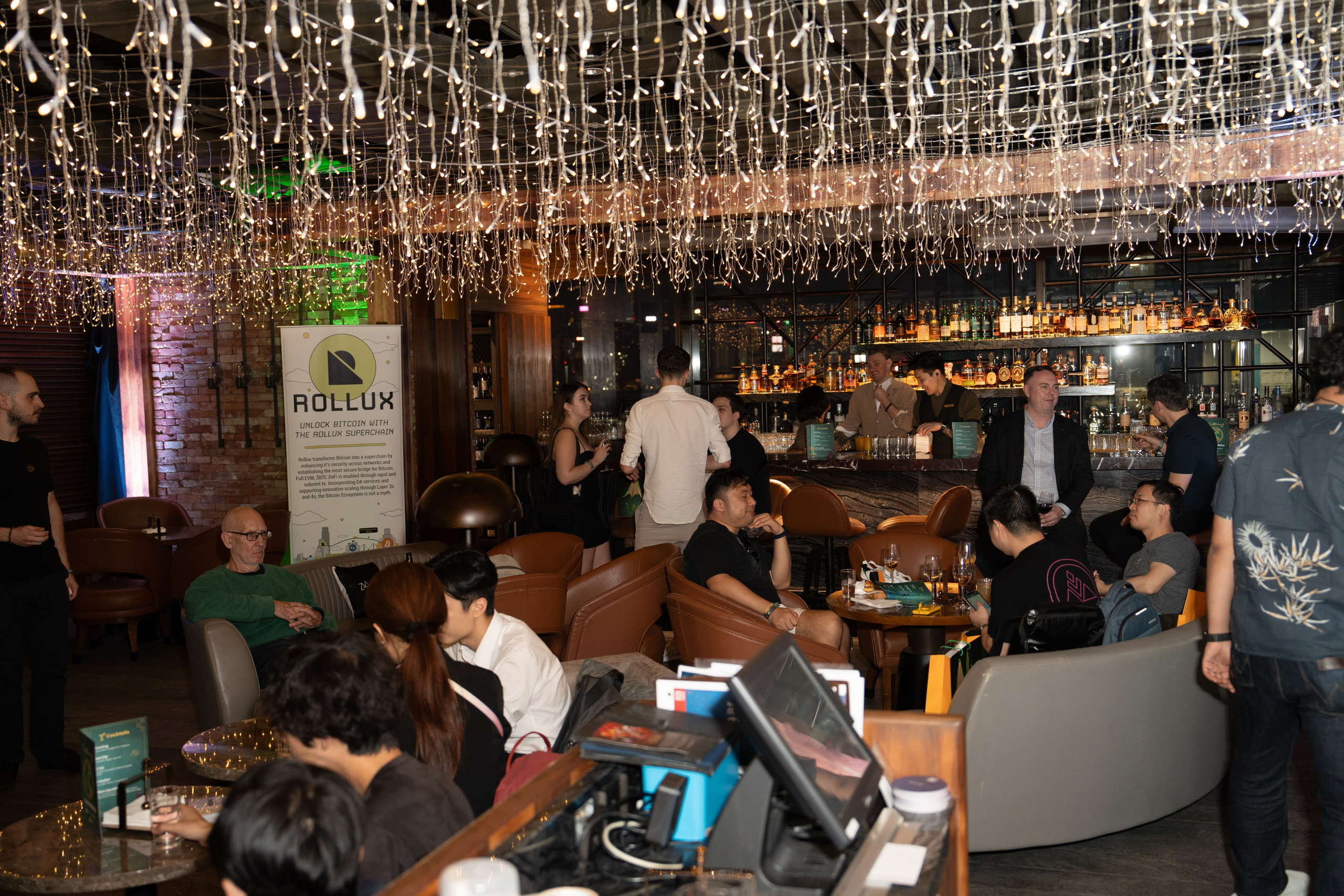 ZKM. ФОТОГРАФ В ГОНКОНГЕ (СВАДЬБЫ, FASHION, СЕМЕЙНЫЕ, МЕРОПРИЯТИЯ, ФОТОПРОГУЛКИ)