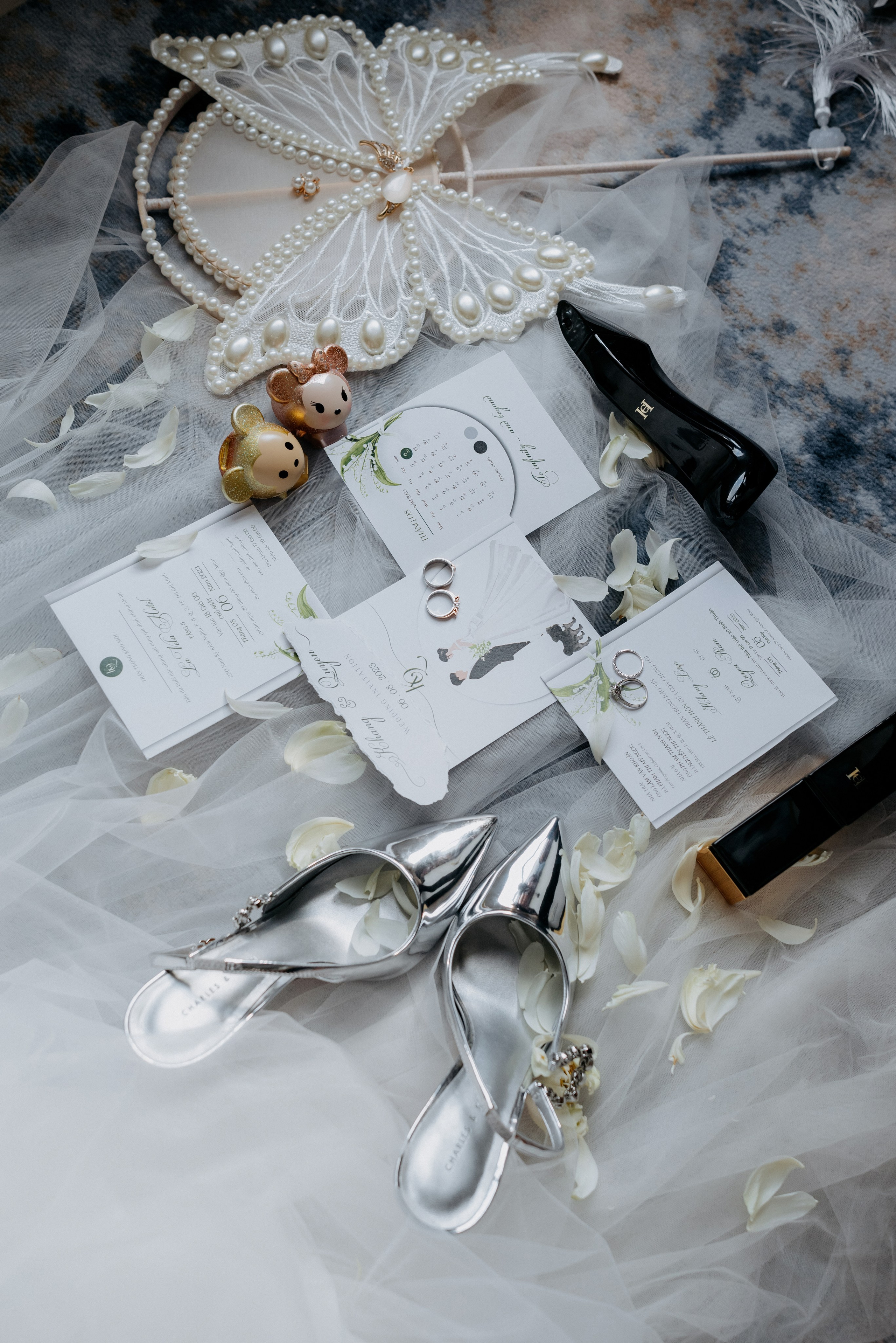KHANG & QUYEN / Lavela Hotel. Saigon Wedding Present | Art Beyond Moments