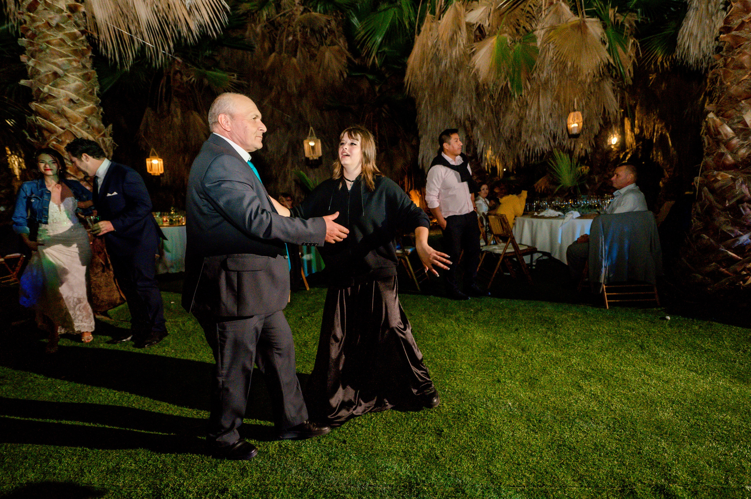 BYZO MEDIA. PETRU BYZO - family and children photographer in ROMANIA