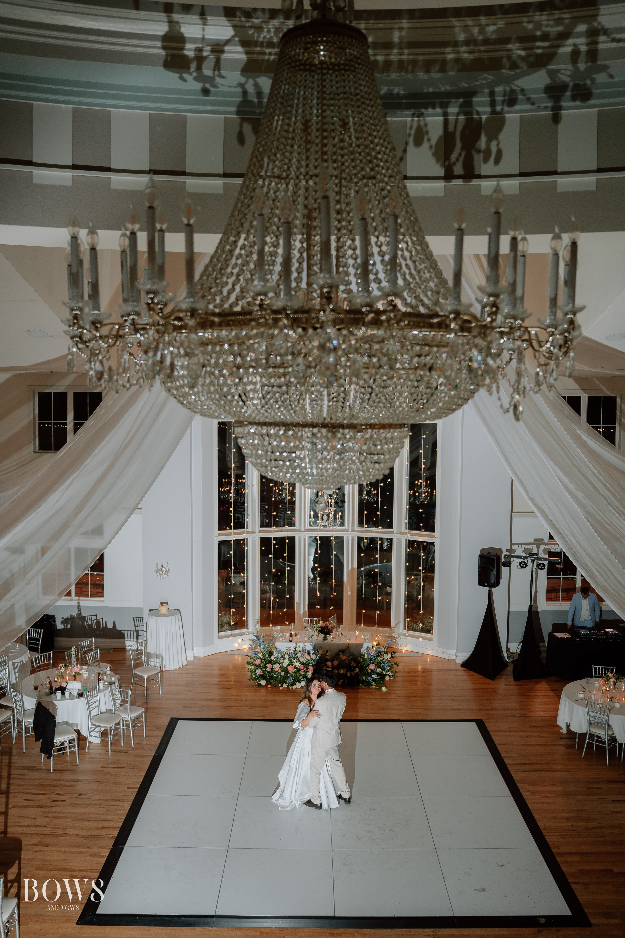 ARAVIND & MARISSA. WEDDING PHOTO COLOR GRADING