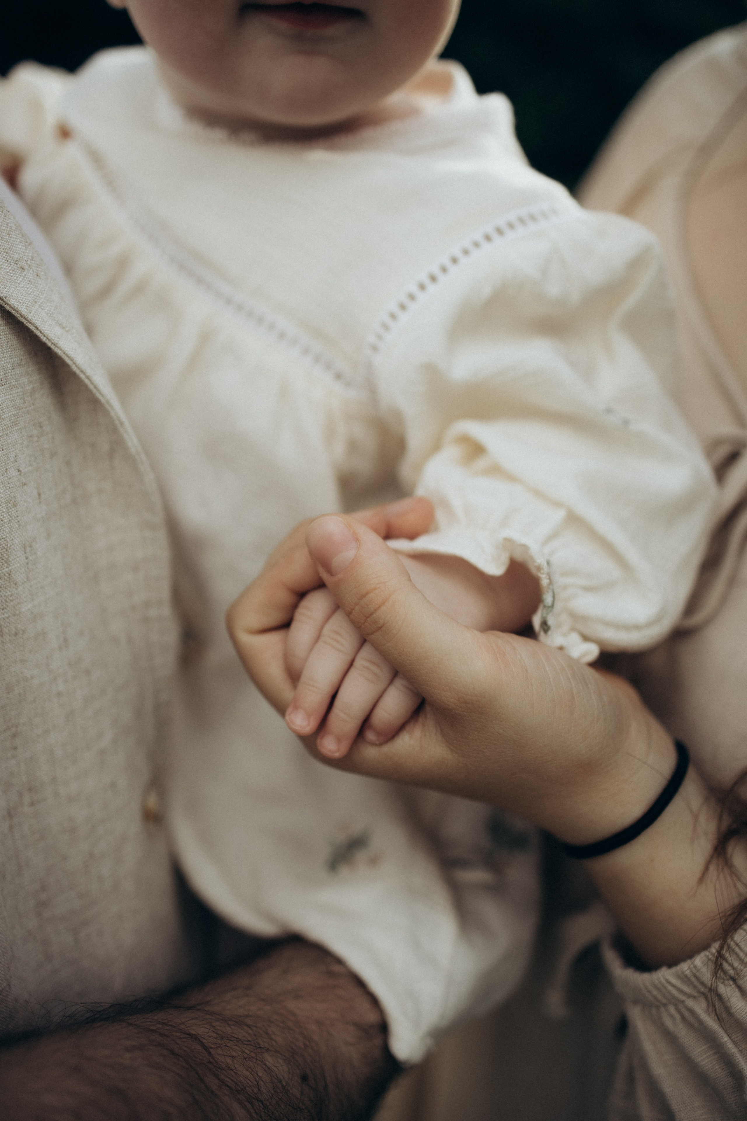 Pergola gardens. Photographer in Milton Keynes, Northampton & London — Wedding, Family & Portrait Photography