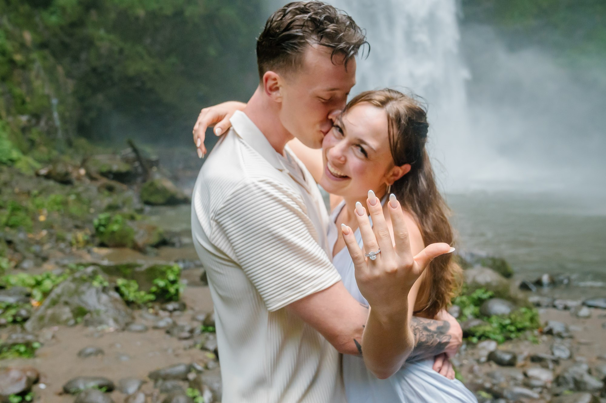 Marriage Proposal. Female Photographer in Bali