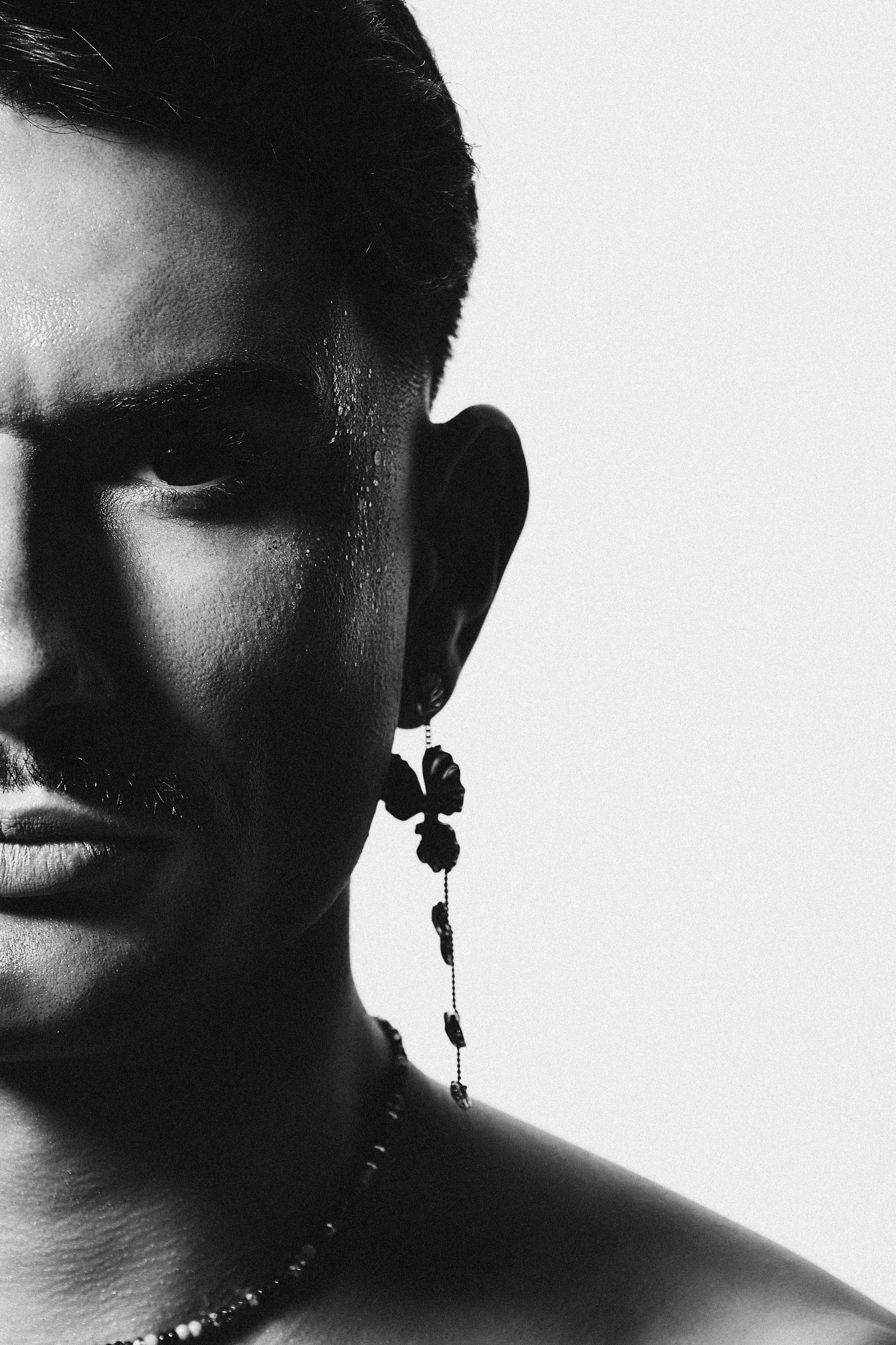 LITTLE SMOKE MORE MYSTERY. SDimagery