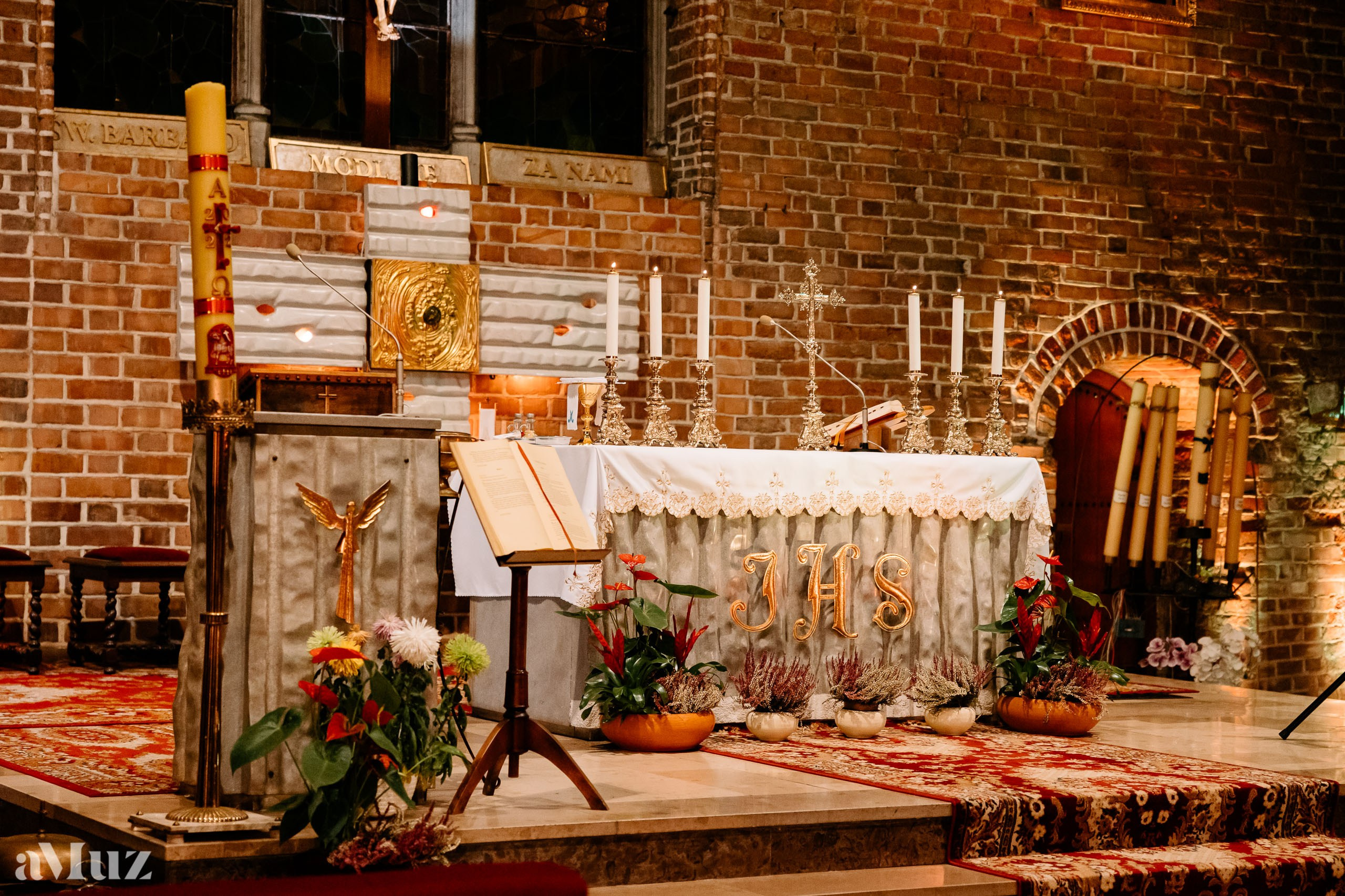 Parafia rzymskokatolicka pw. Św. Barbary Gdańsk. Fotograf Ślubny Warszawa - Sesje Biznesowe Rodzinne Eventy